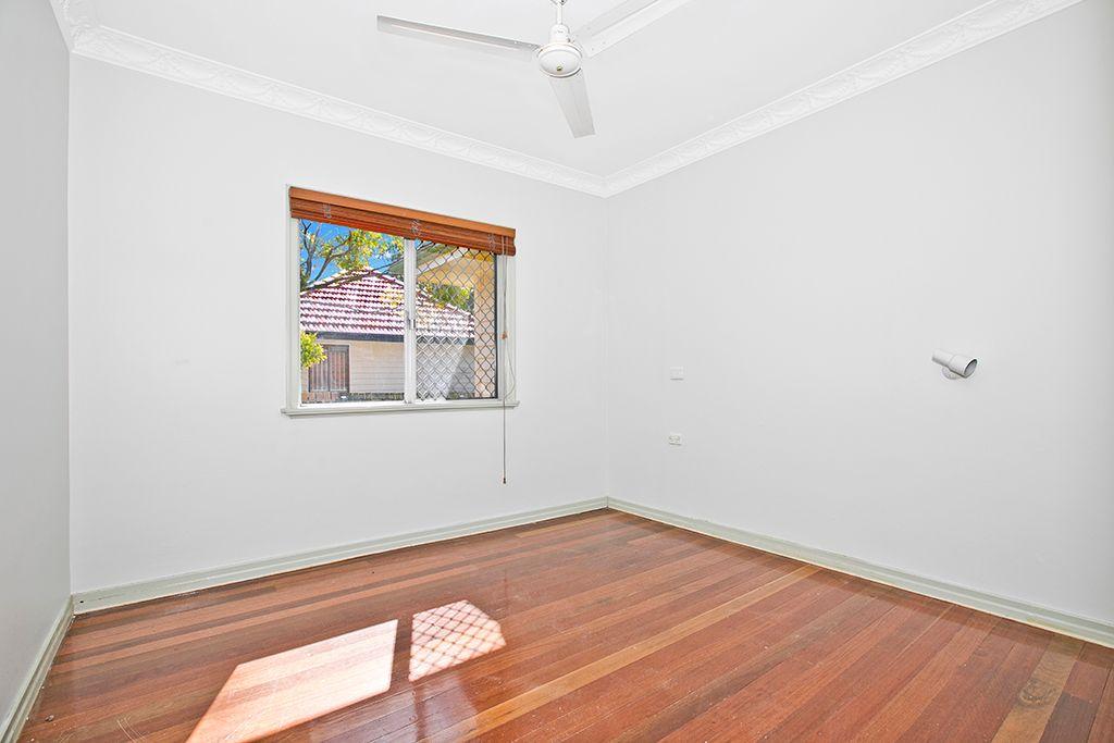Well positioned home in popular precinct