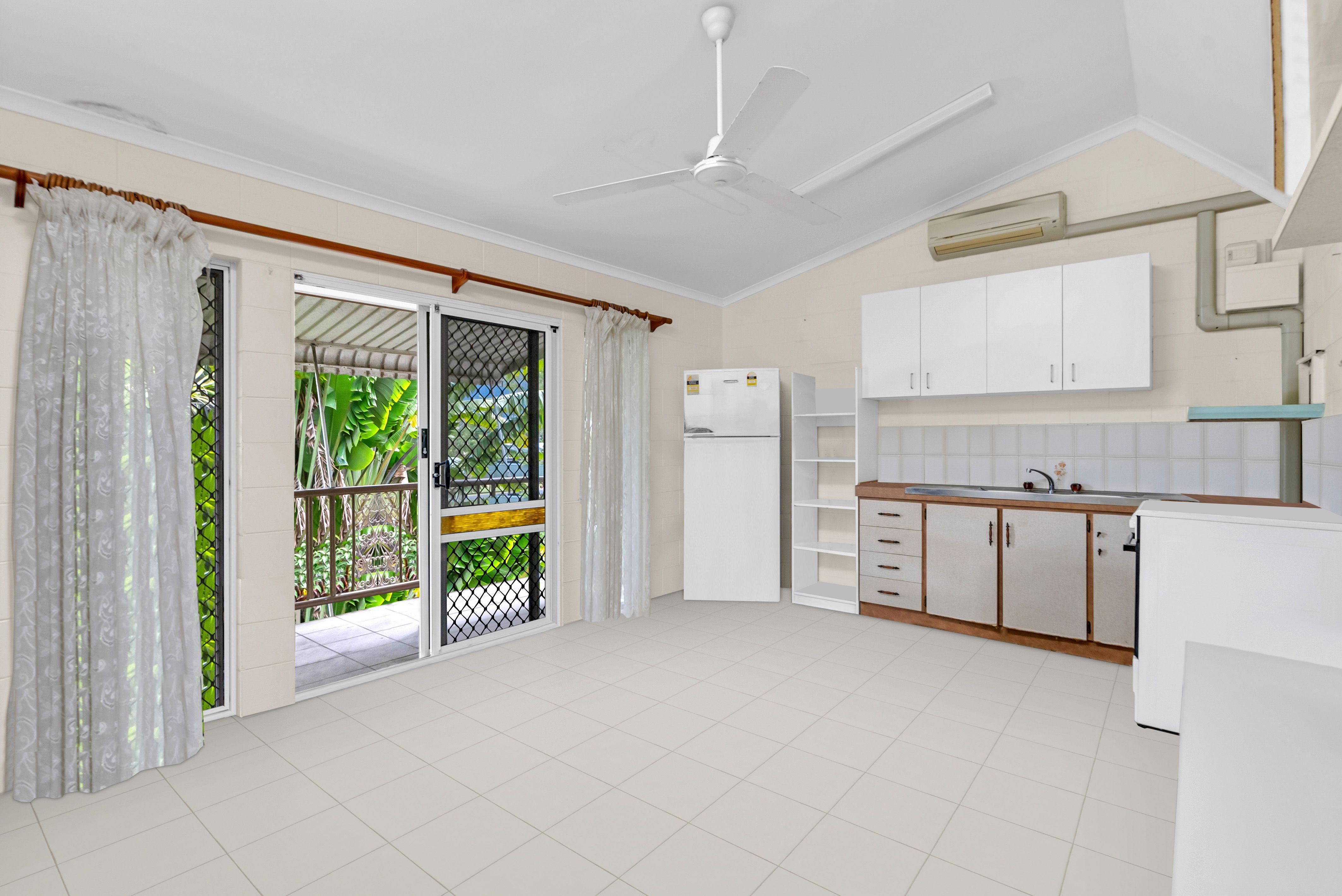 Modern & Convenient Living - Walk to DFO!