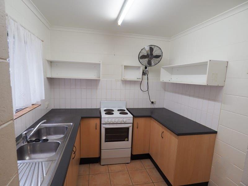 TIDY HOME CLOSE TO TOWN