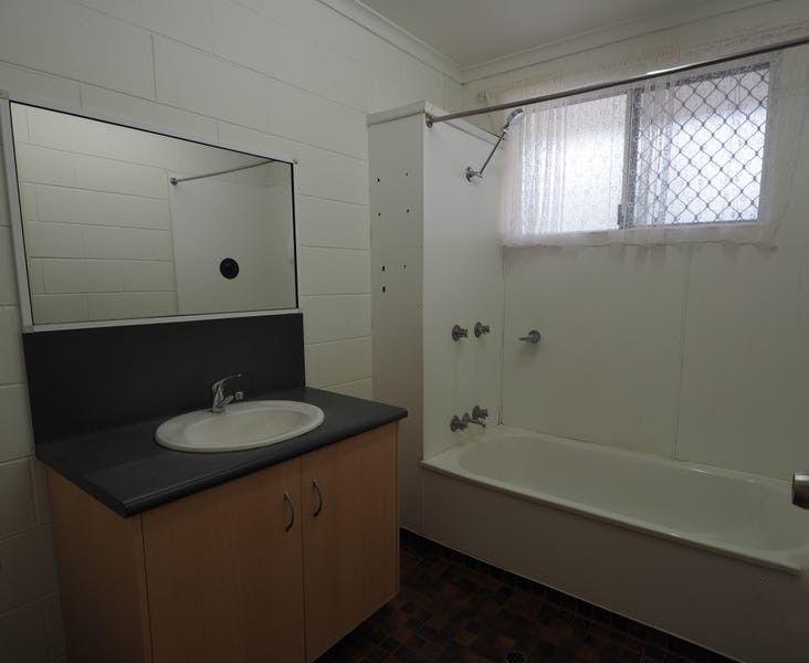TIDY HOME CLOSE TO TOWN