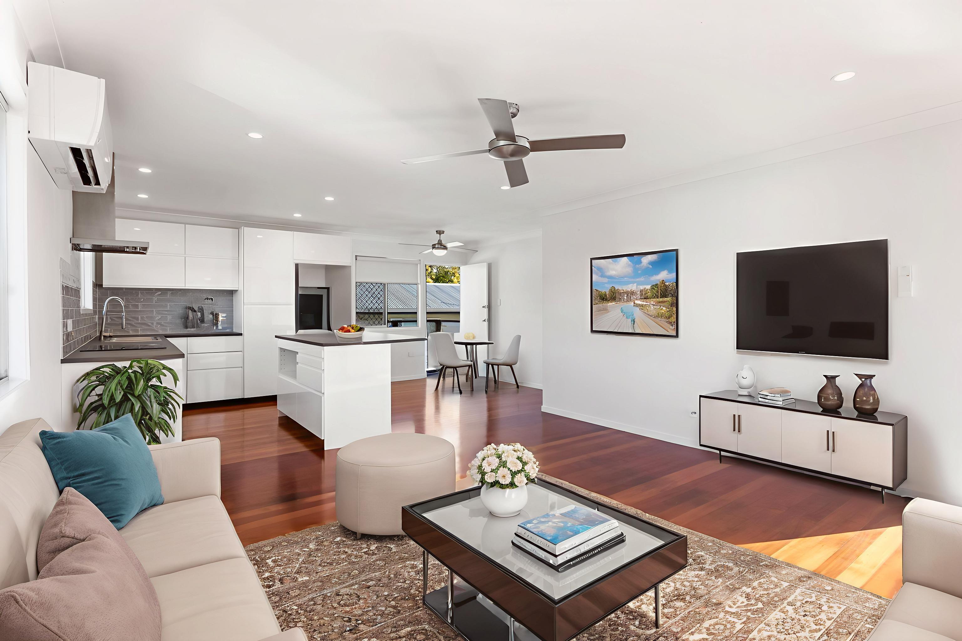 Coastal Living Just Moments from Suttons Beach!