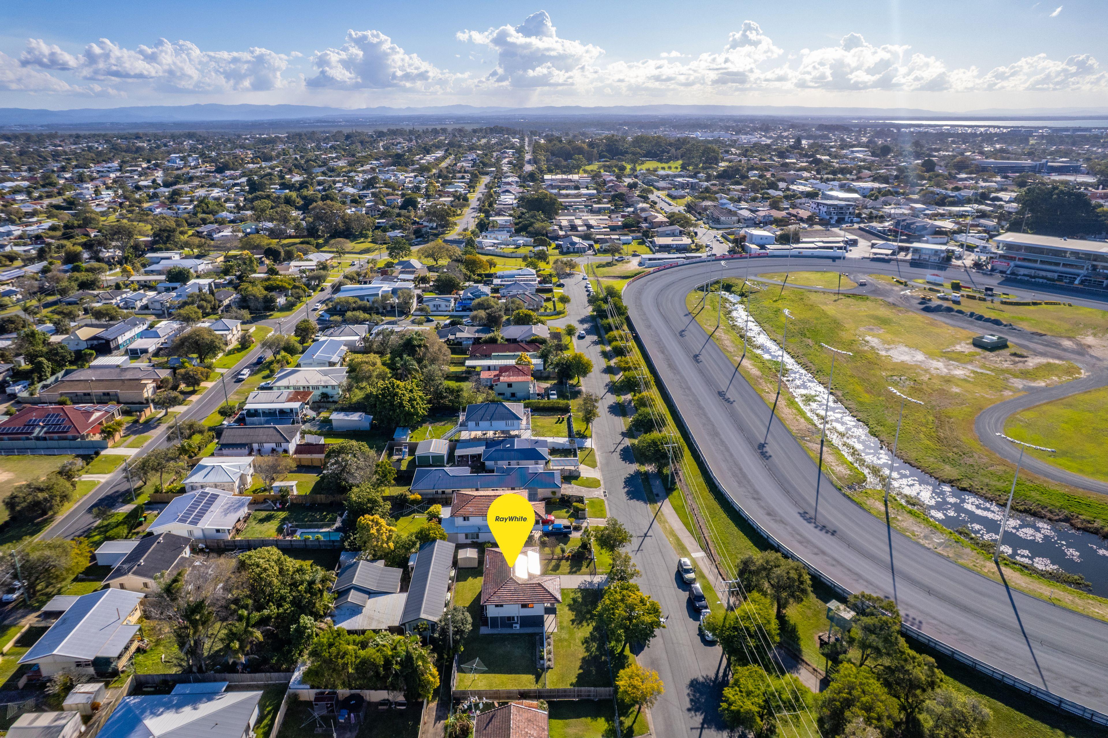 Coastal Living Just Moments from Suttons Beach!