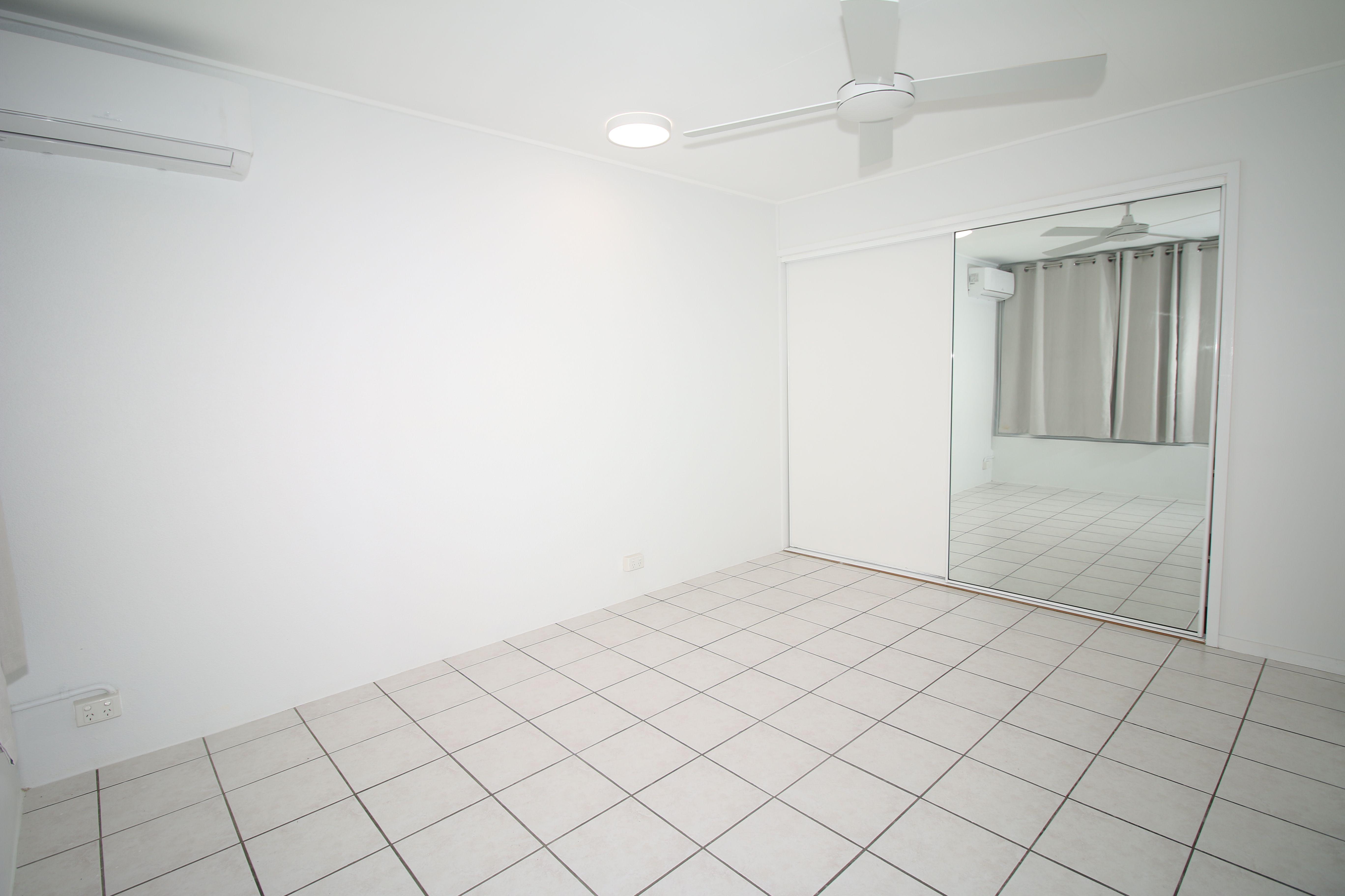 Tidy Unit in Central Location