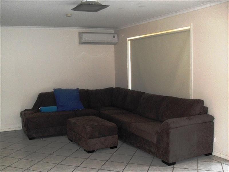 Side access with room for boat, trailer or caravan