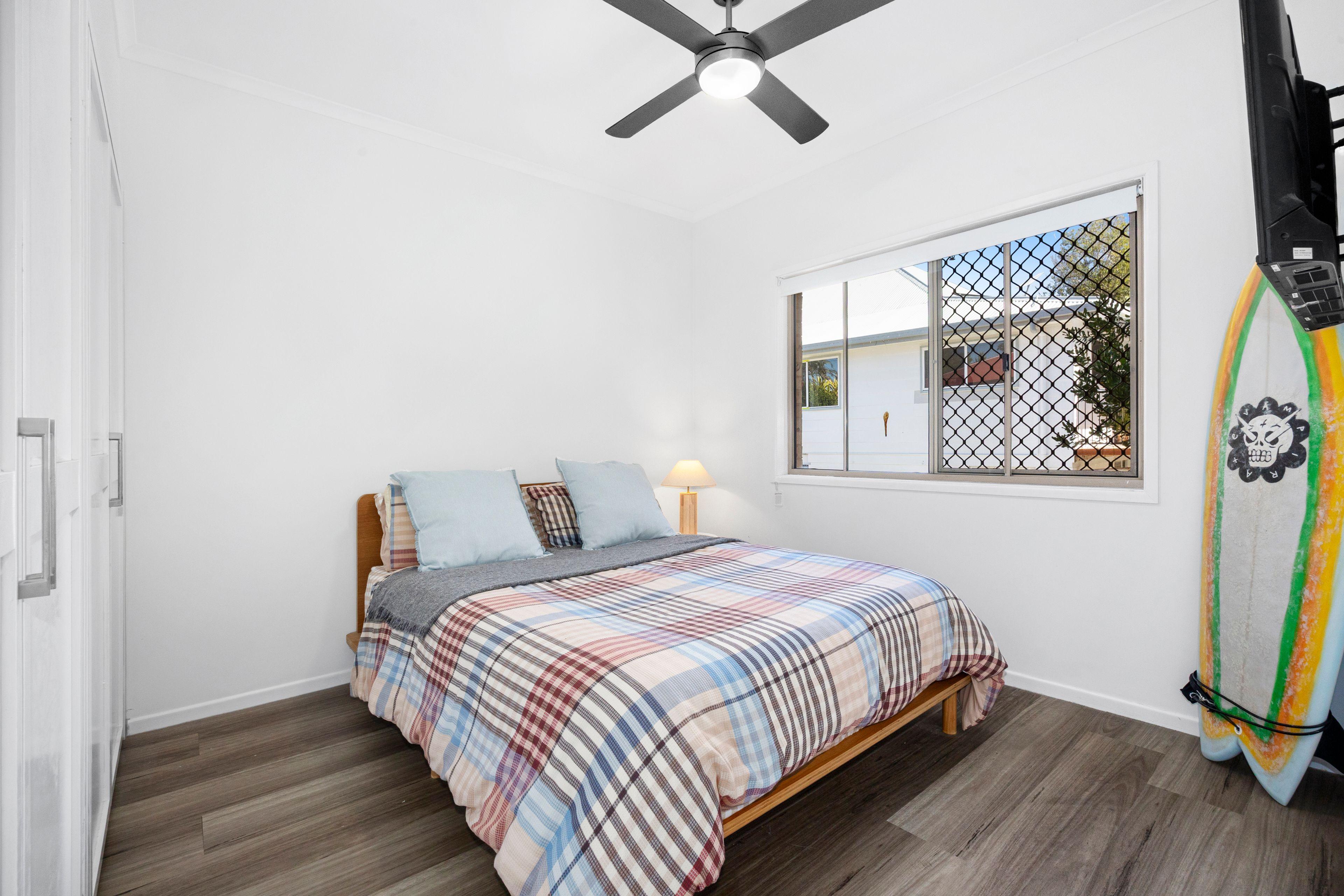 BEAUTIFULLY RENOVATED UNIT FOR RENT - PRIME LOCATION!