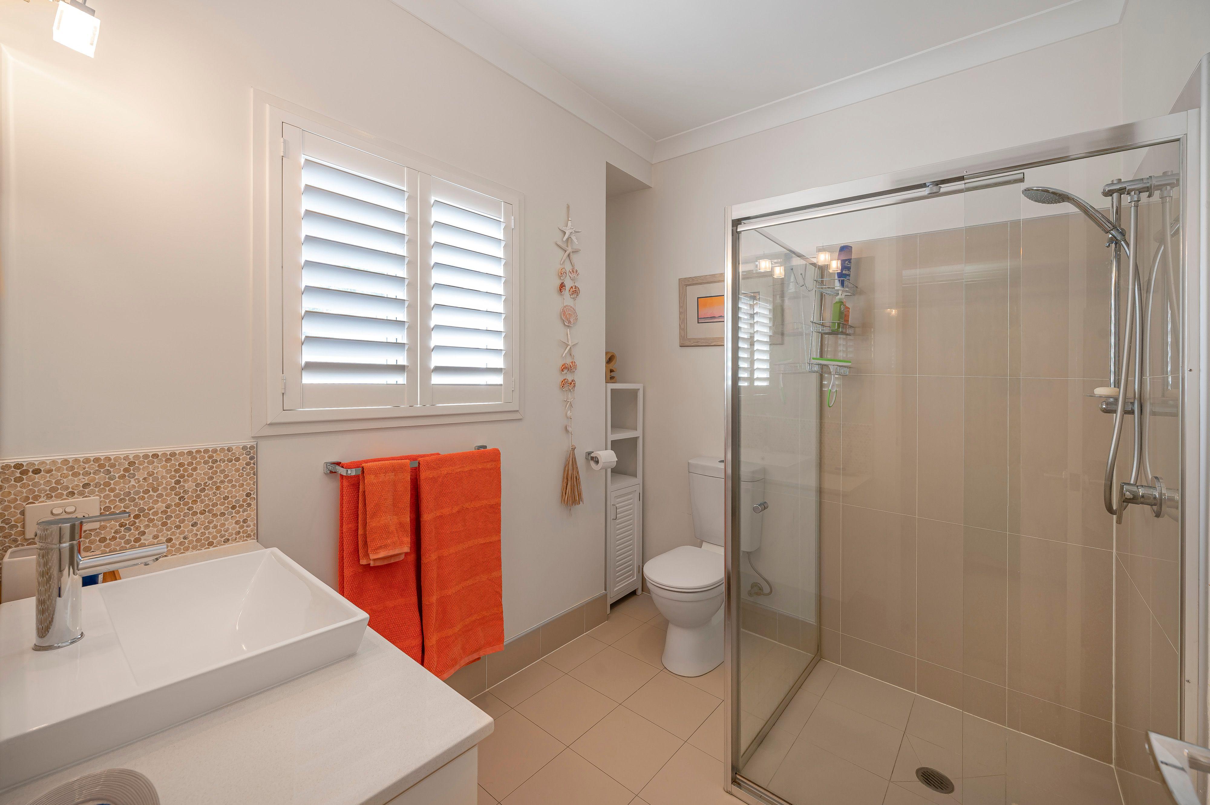 Prime Property on Pring St