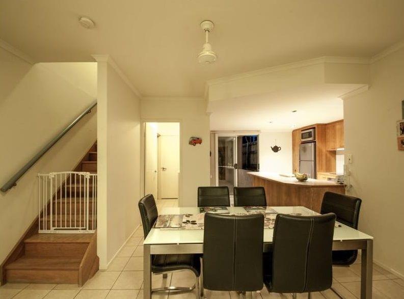 Modern Apartment in the Heart of Airlie Beach