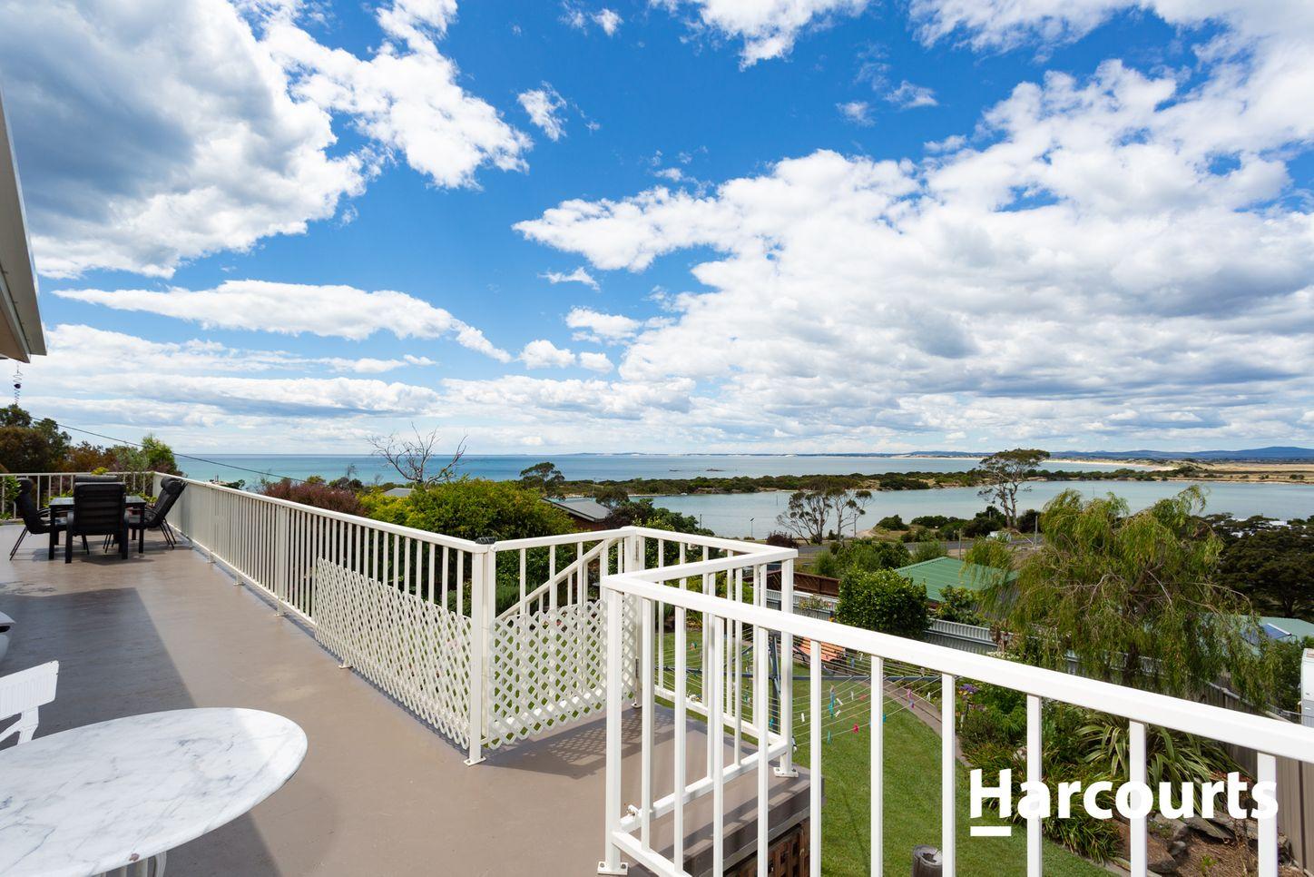 15 Emma St, BRIDPORT, TAS 7262 - House for Rent - harcourts.net