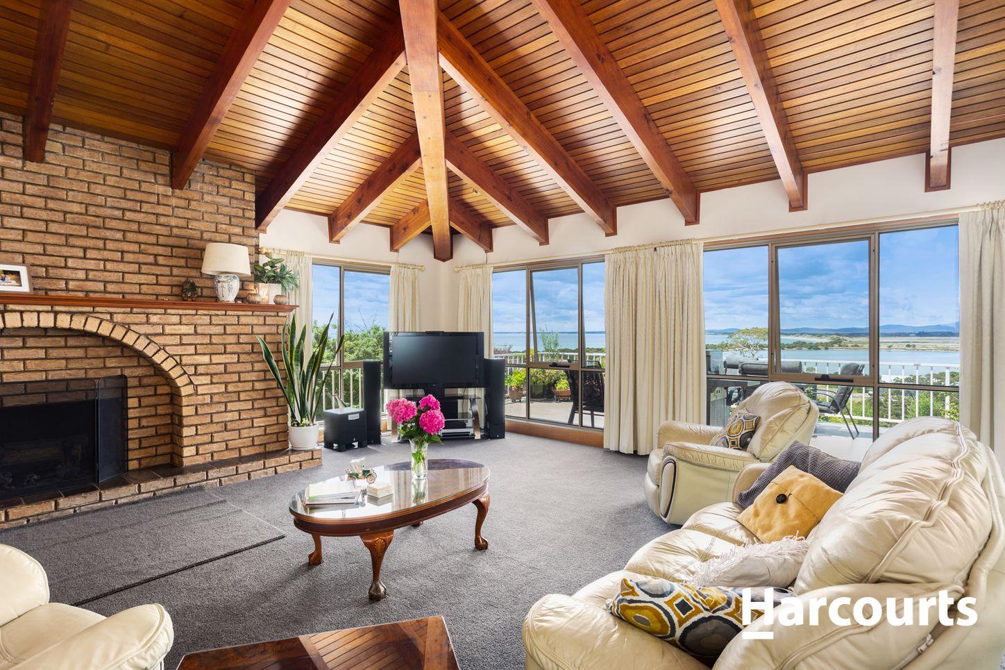 15 Emma St, BRIDPORT, TAS 7262 - House for Rent - harcourts.net