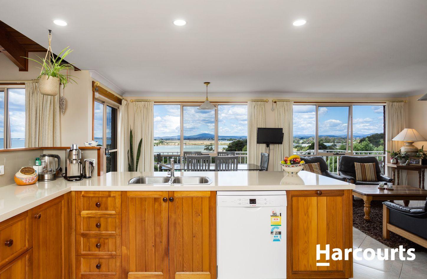 15 Emma St, BRIDPORT, TAS 7262 - House for Rent - harcourts.net