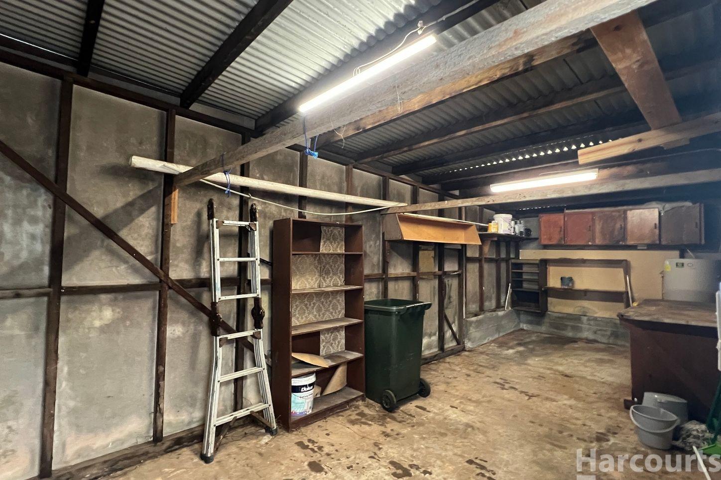 10 Wattle Street, Port Macquarie, NSW 2444 - House for Rent - harcourts.net