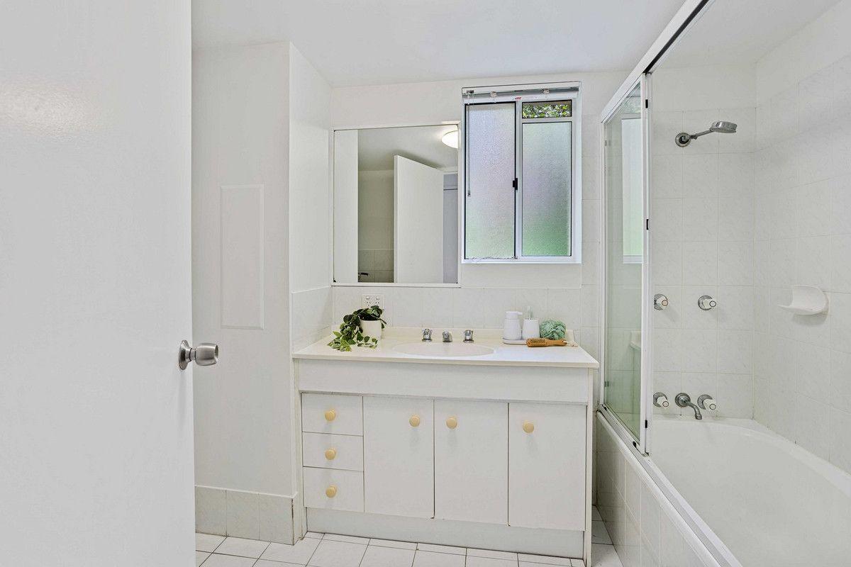 5/34 Hill Avenue, Burleigh Heads, QLD 4220 - Apartment for Rent - harcourts.net