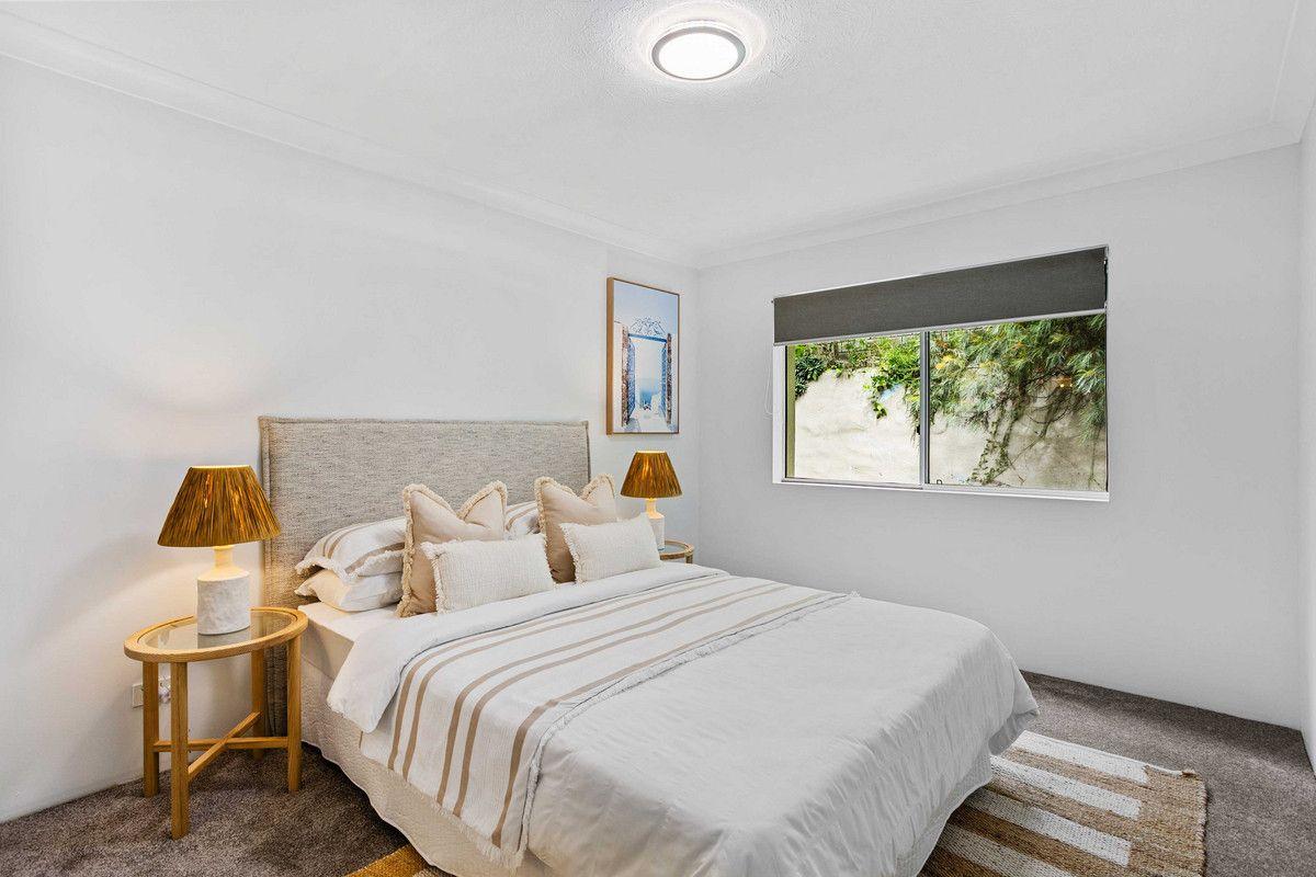 5/34 Hill Avenue, Burleigh Heads, QLD 4220 - Apartment for Rent - harcourts.net