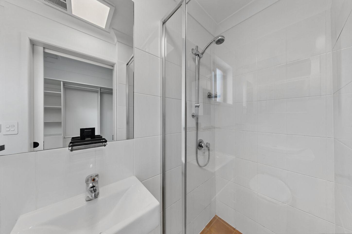 38 Raven Street, MCDOWALL, QLD 4053 - House for Rent - harcourts.net