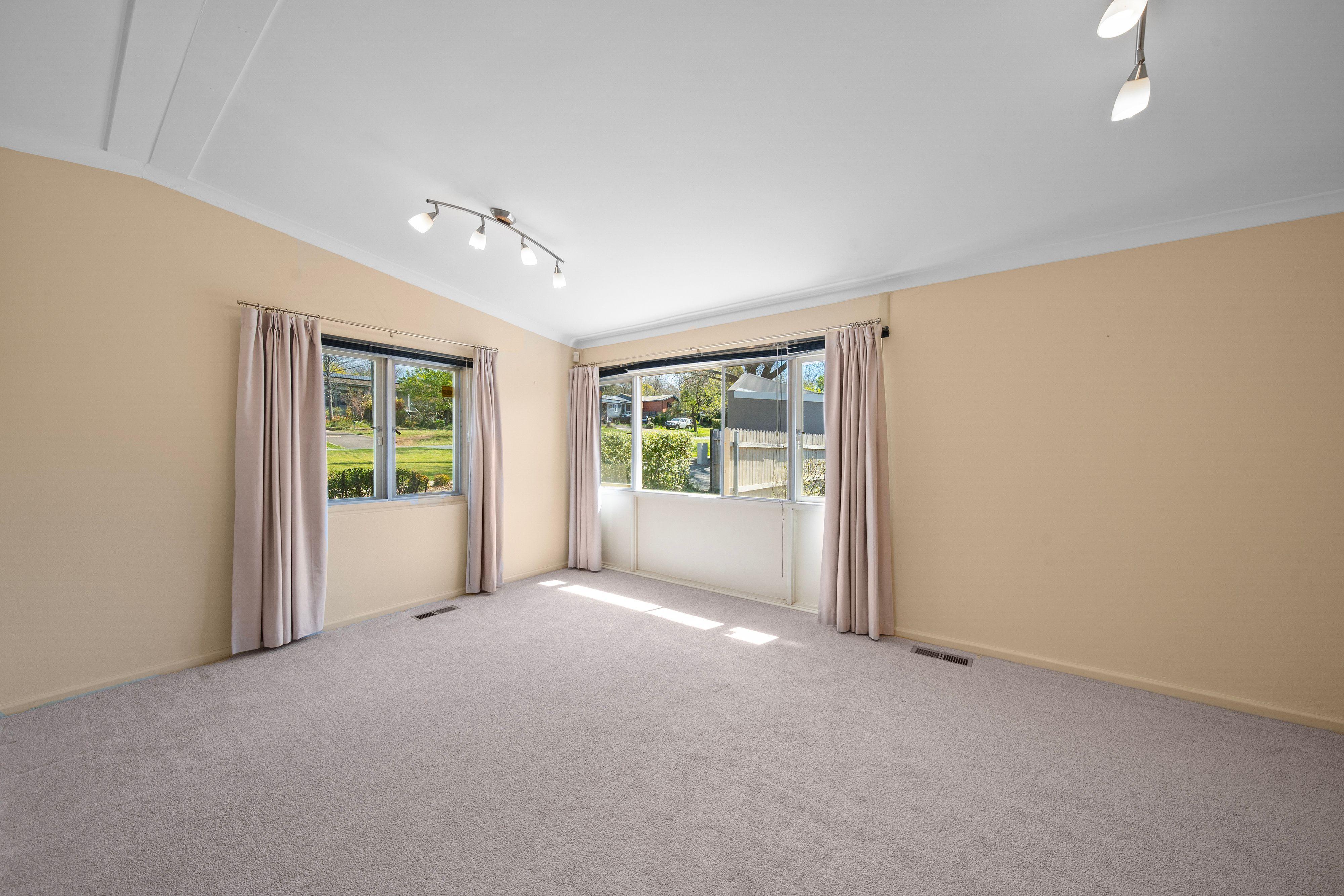 Charming Family Home in Narrabundah
