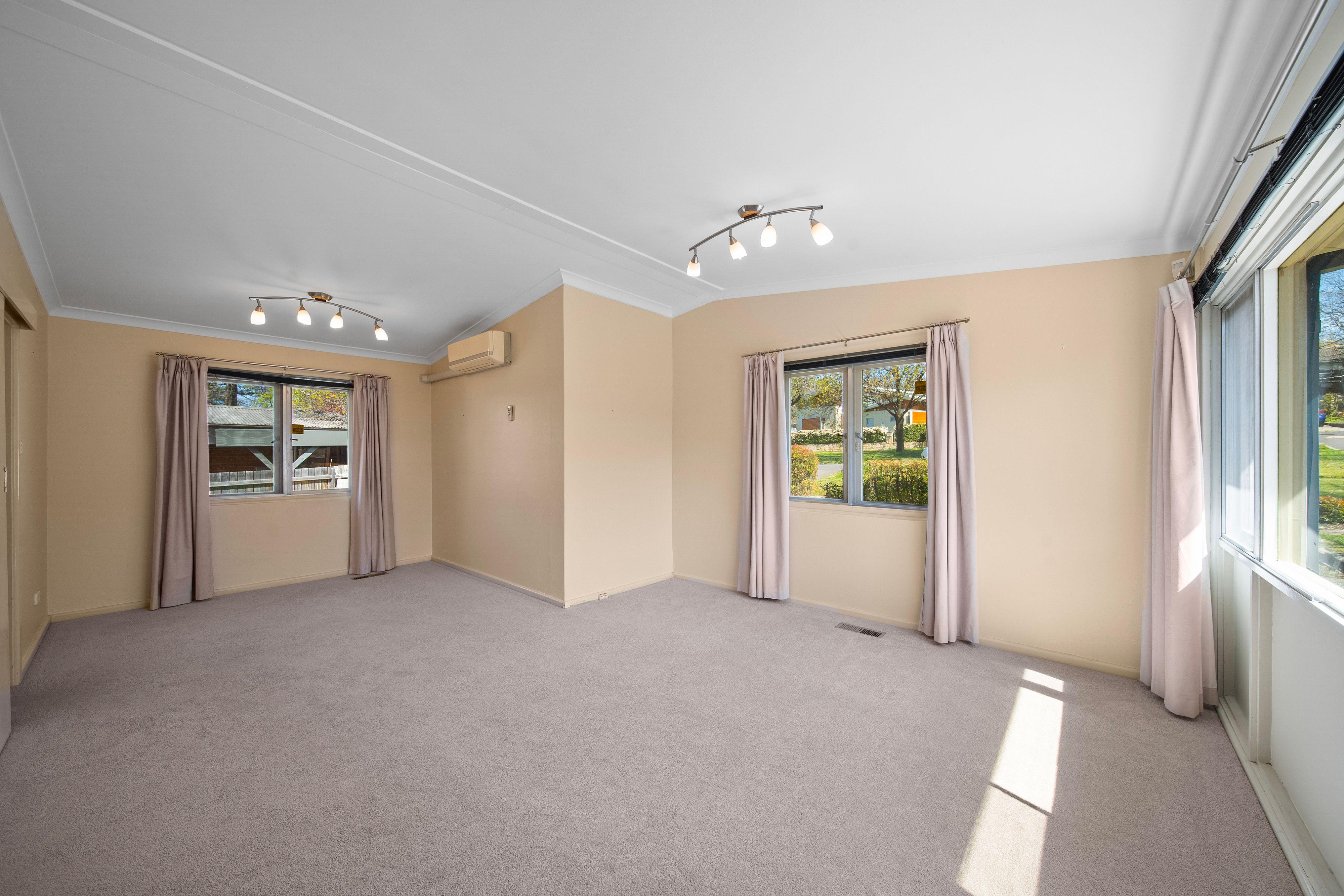 Charming Family Home in Narrabundah