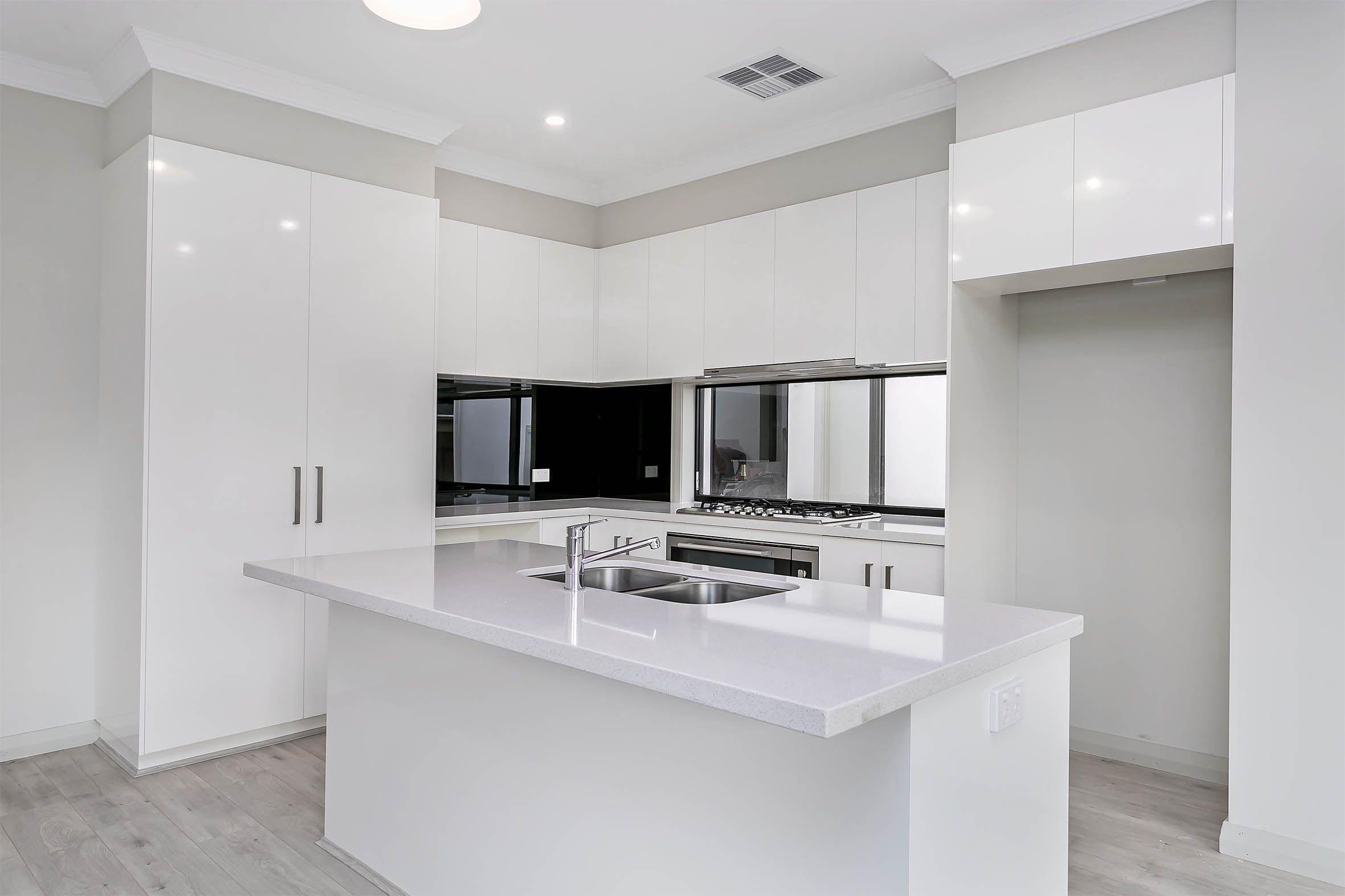 Near New Executive Home .......