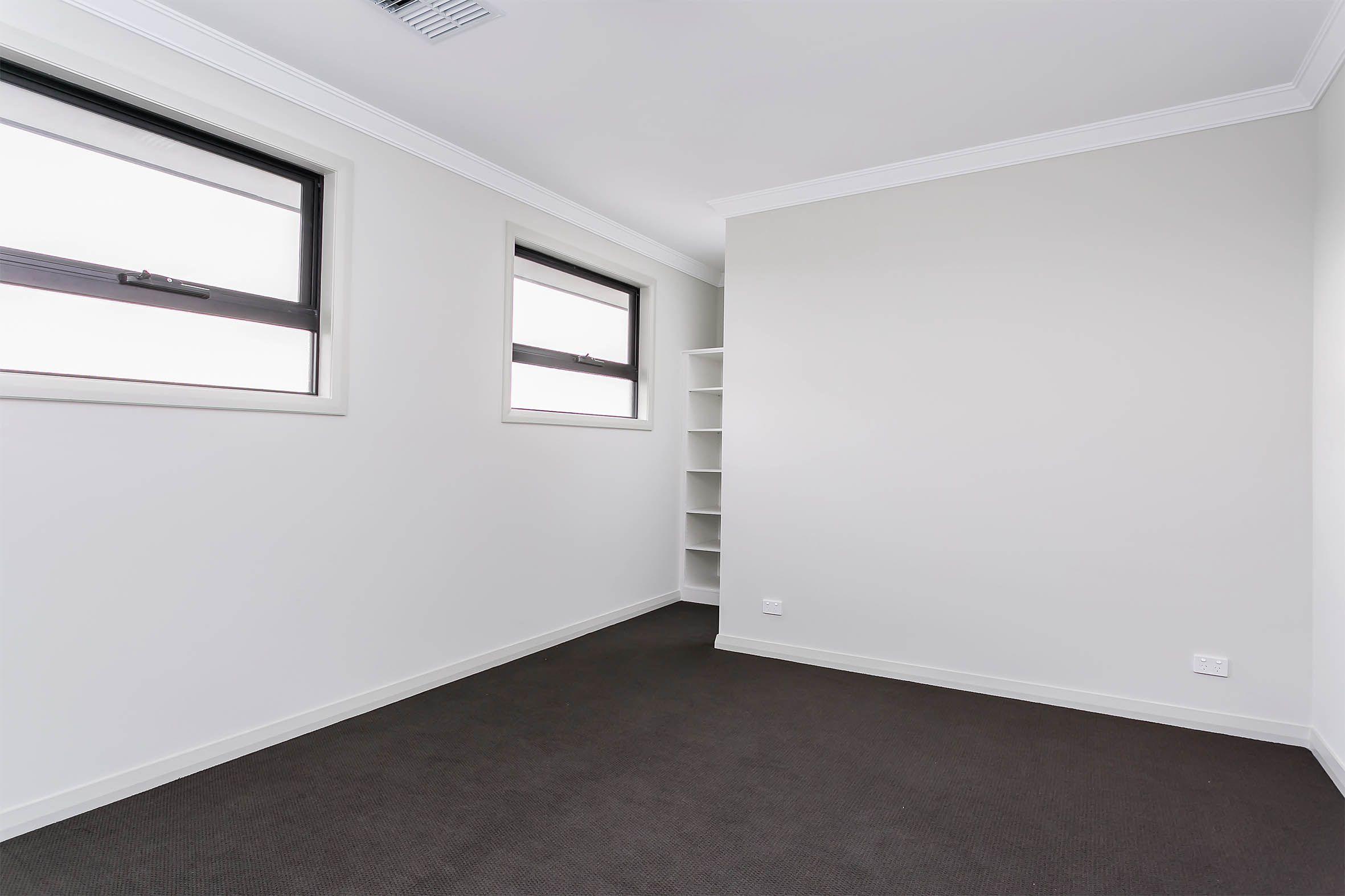 Near New Executive Home .......