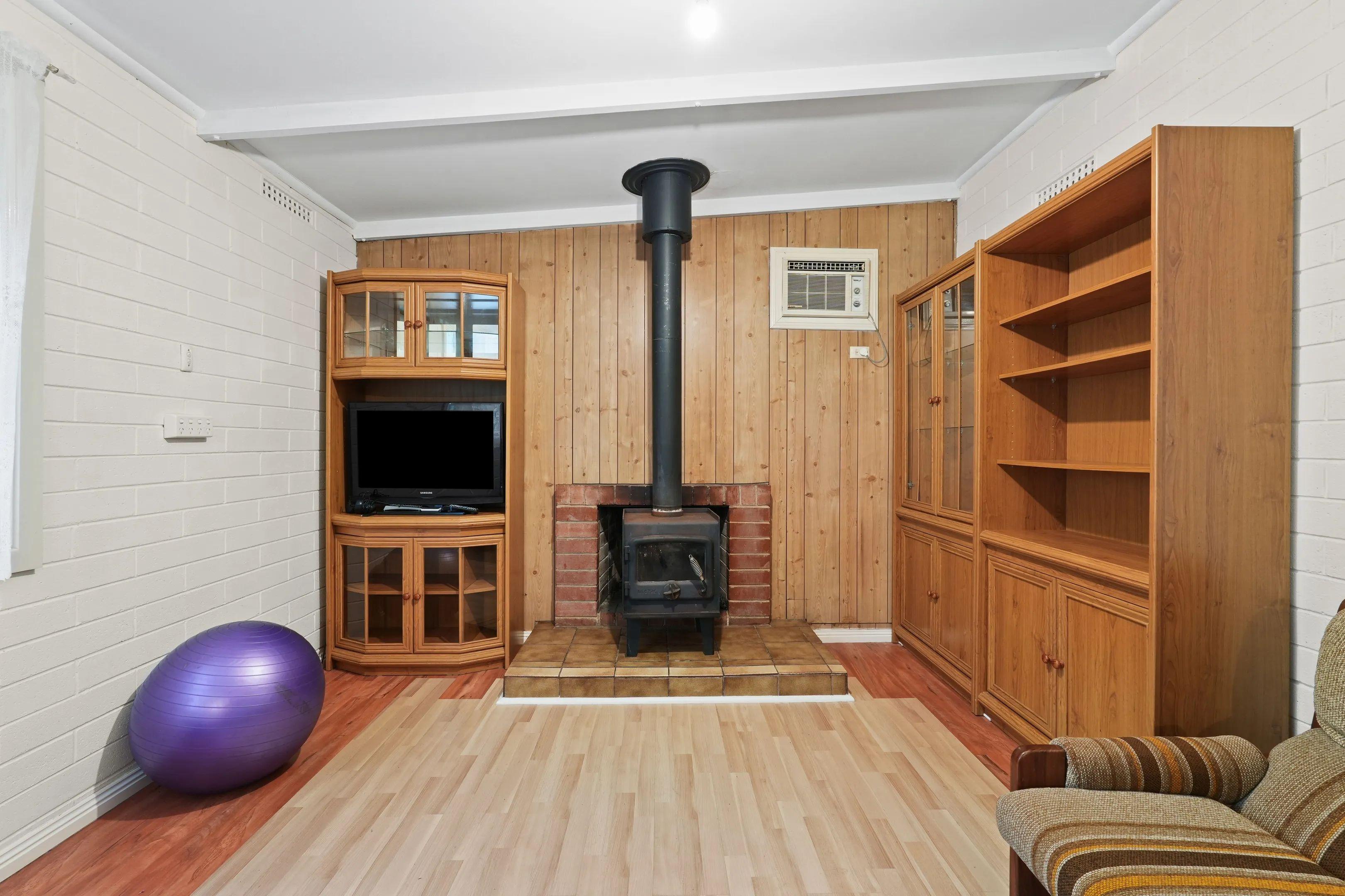 Charming Character Home with Space, Warmth & Versatility - 95 Mead Street, Peterhead