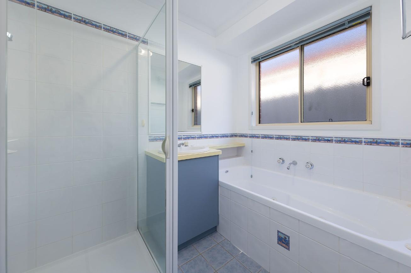 Spacious Family Home in a Quiet Court Location