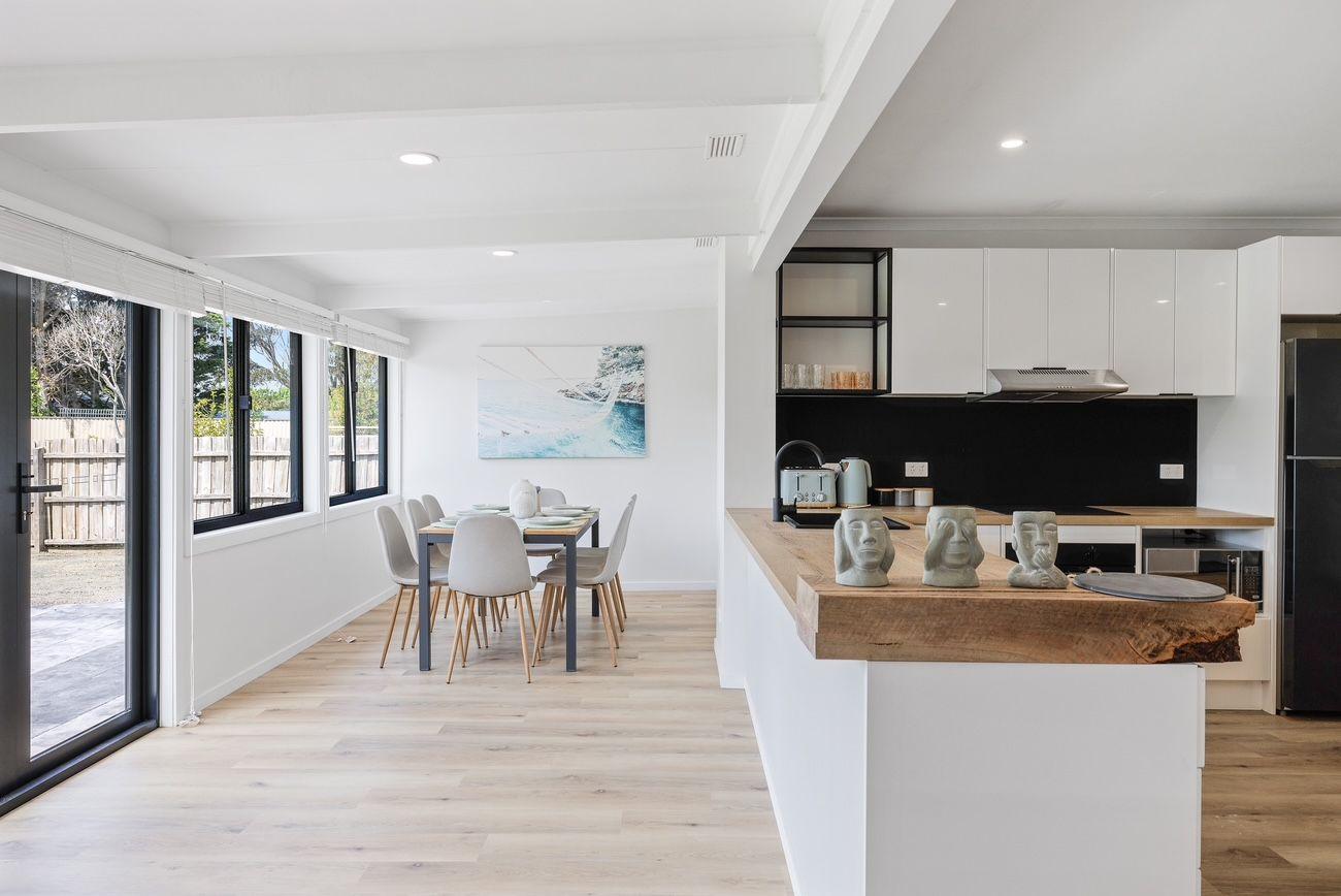 For Lease: Charming Coastal Retreat in Surf Beach