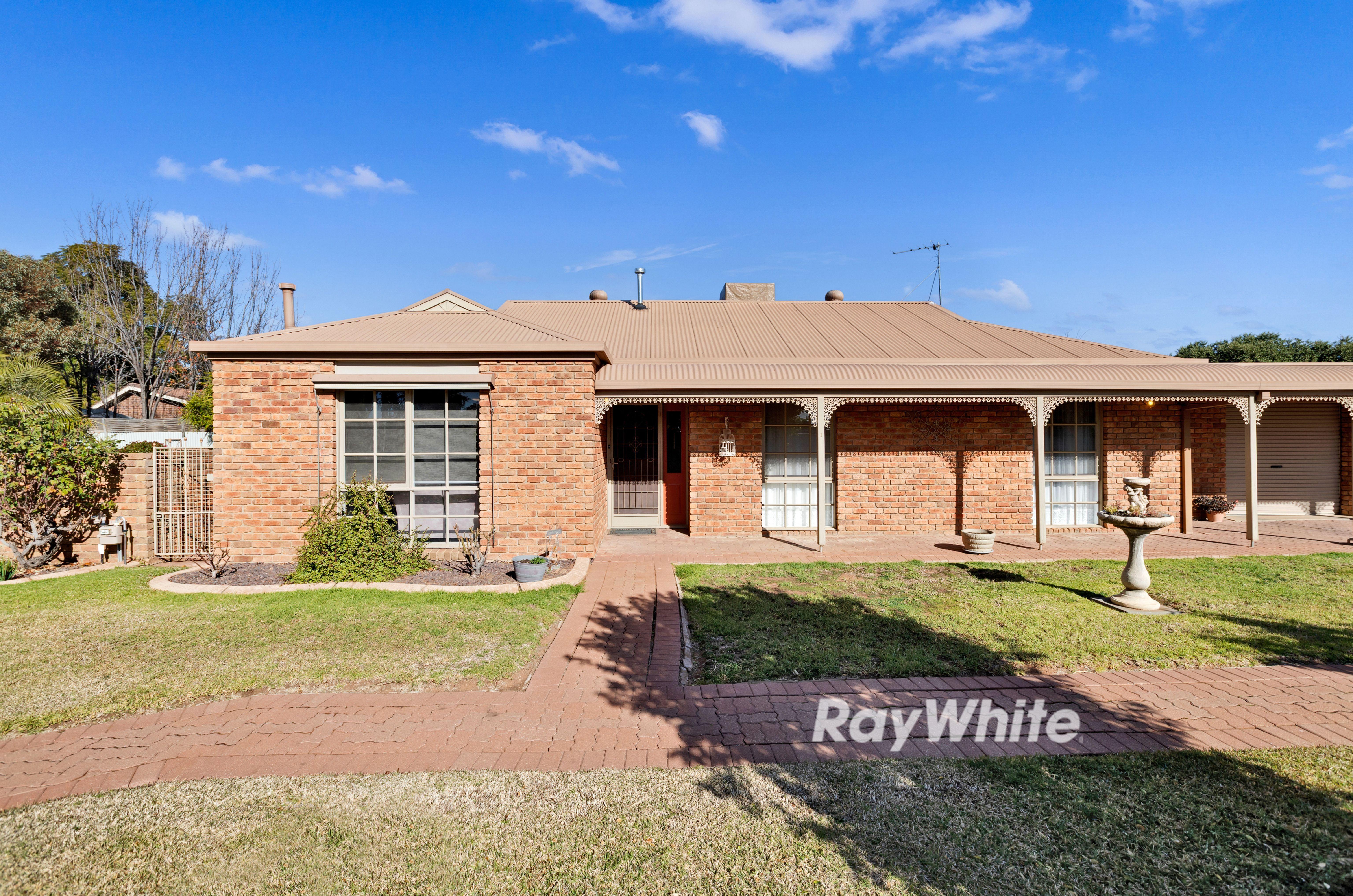 Prop-GPT: Unit: VIC Mildura, VIC 3500 Home For Rent