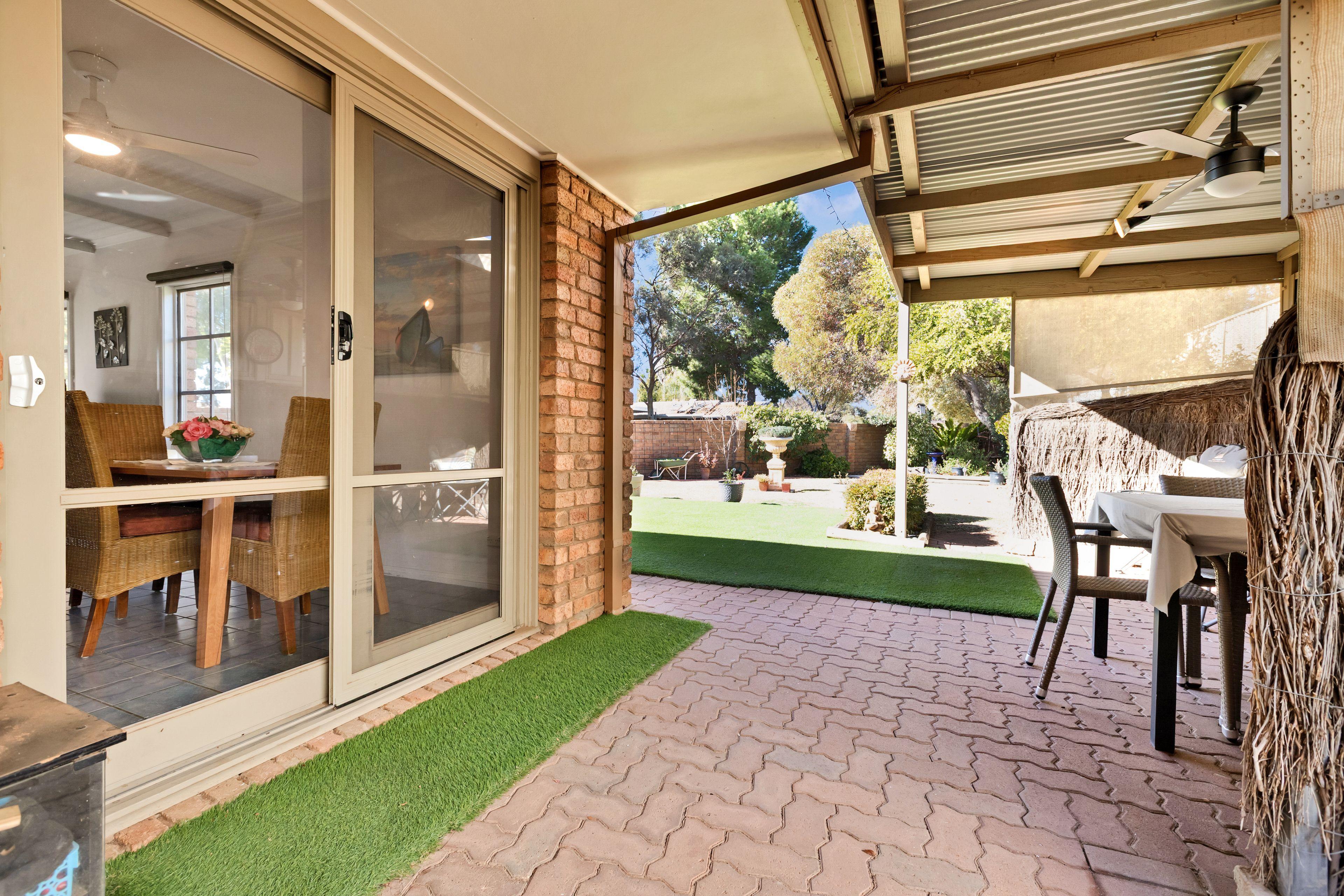 Stylish & Serene 3-Bedroom Unit