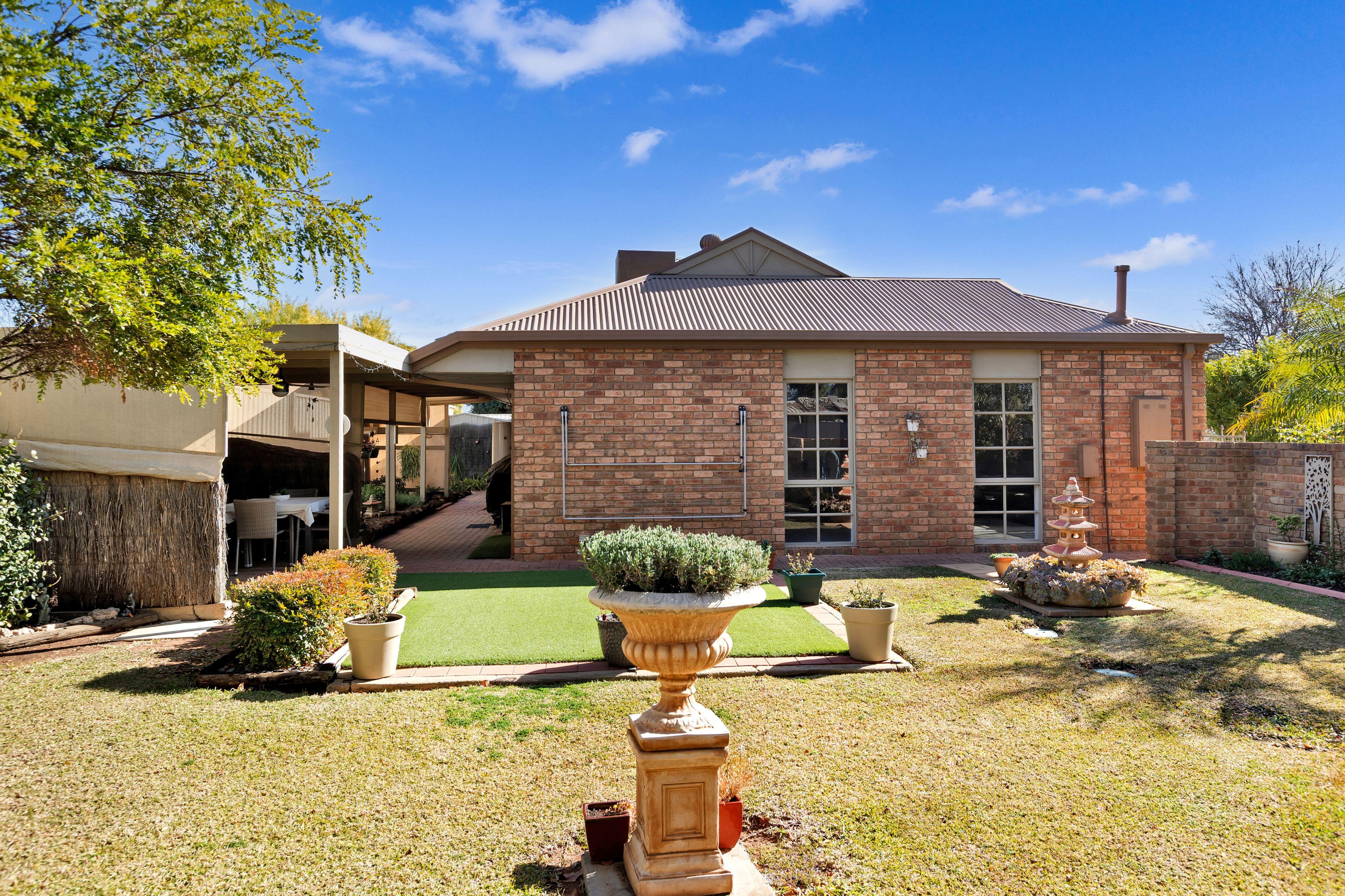Stylish & Serene 3-Bedroom Unit