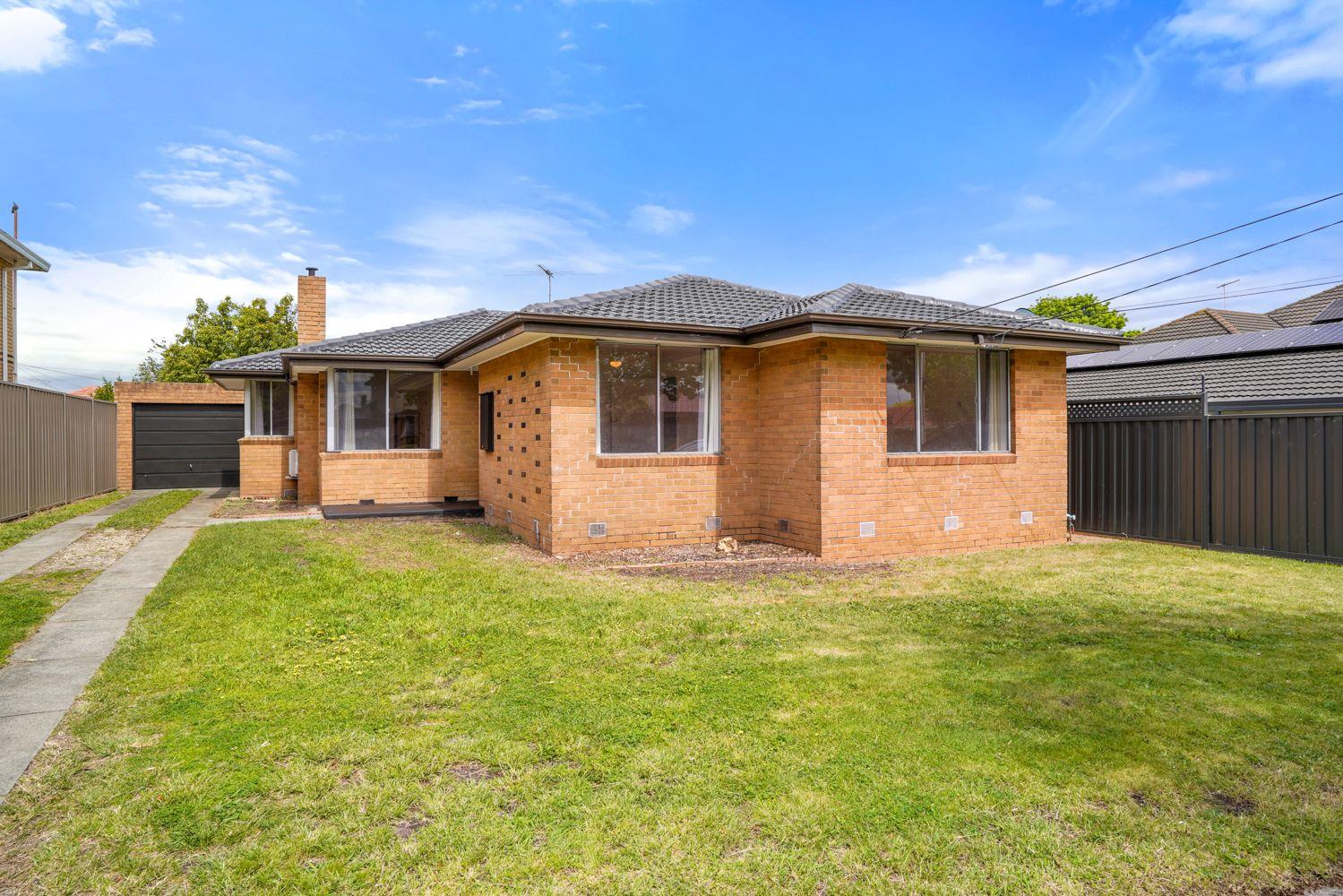 Prop-GPT: House: VIC Noble Park, VIC 3174 Home For Rent