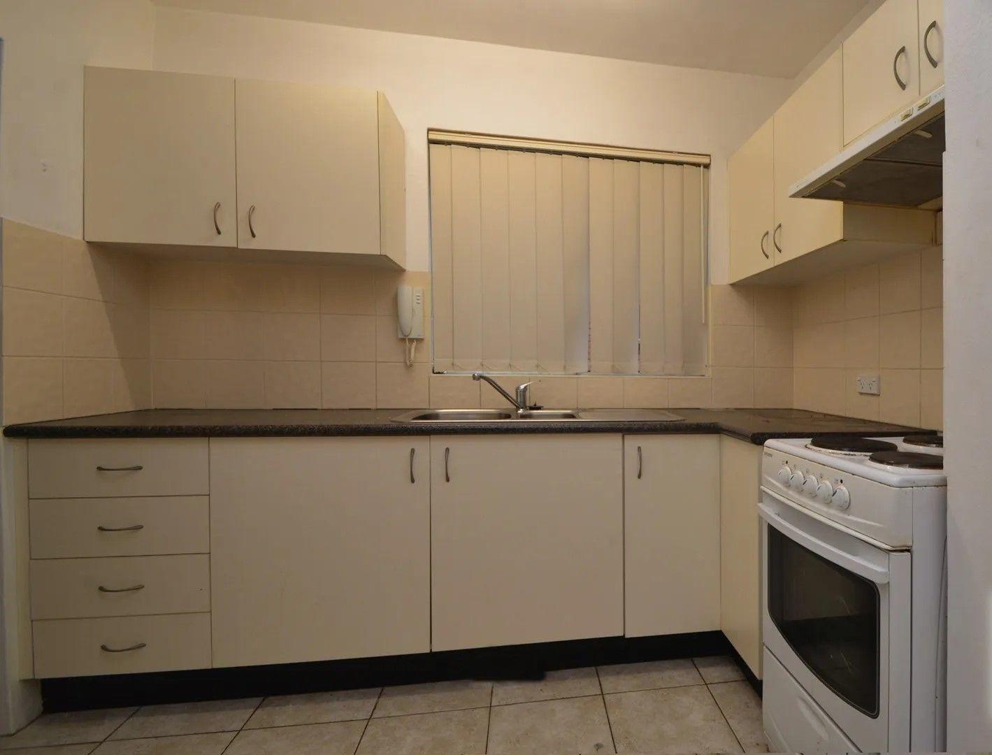 SPACIOUS 2 BEDROOM UNIT