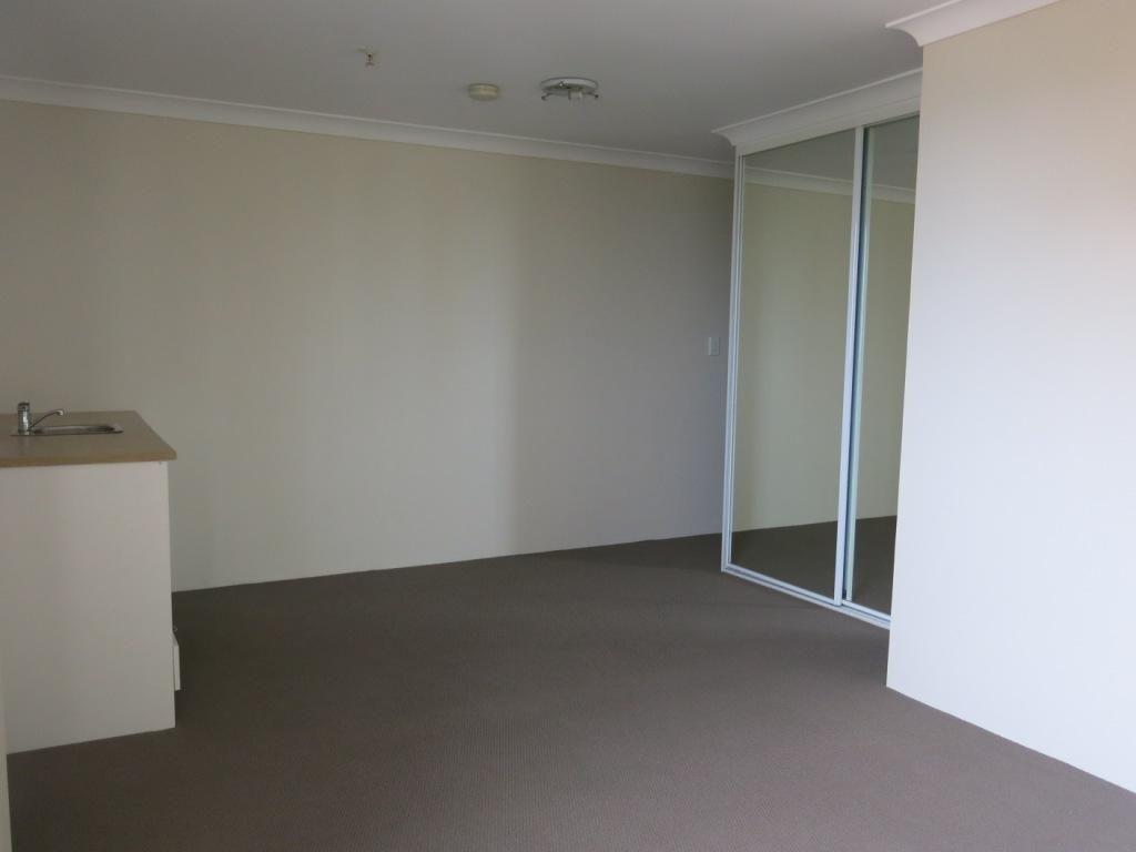 MODERN STUDIO IN TOP LOCATION WITH FREE GAS AND ELECTRICITY