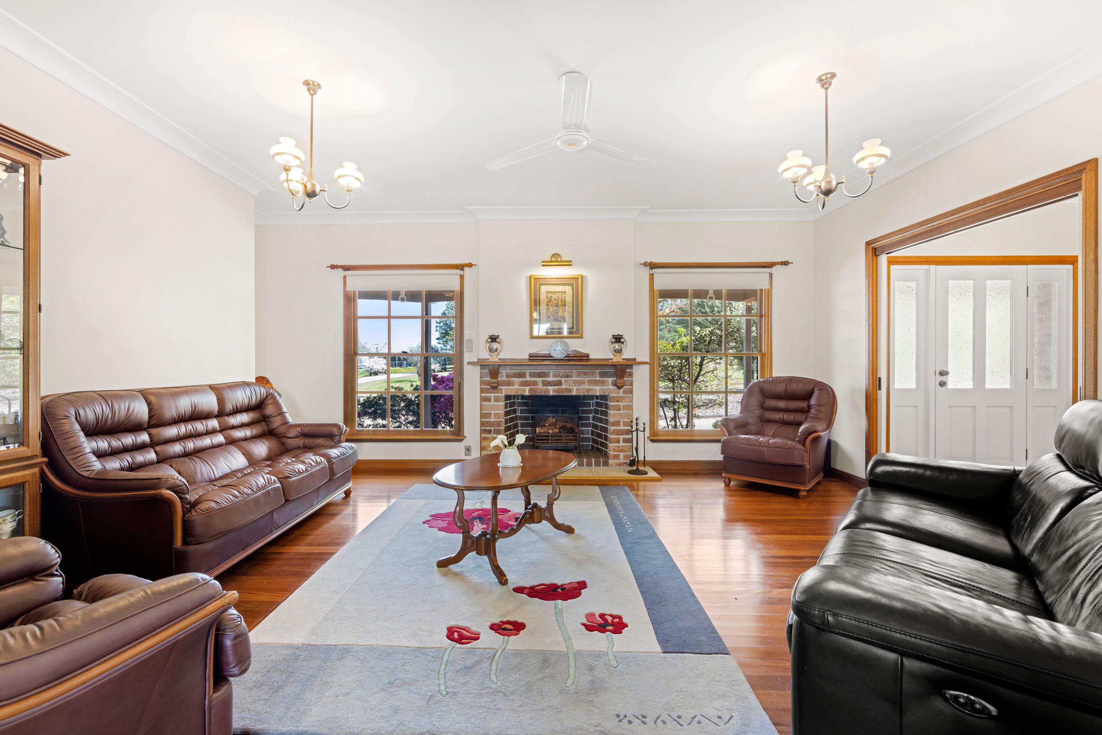 Country Comfort With Views