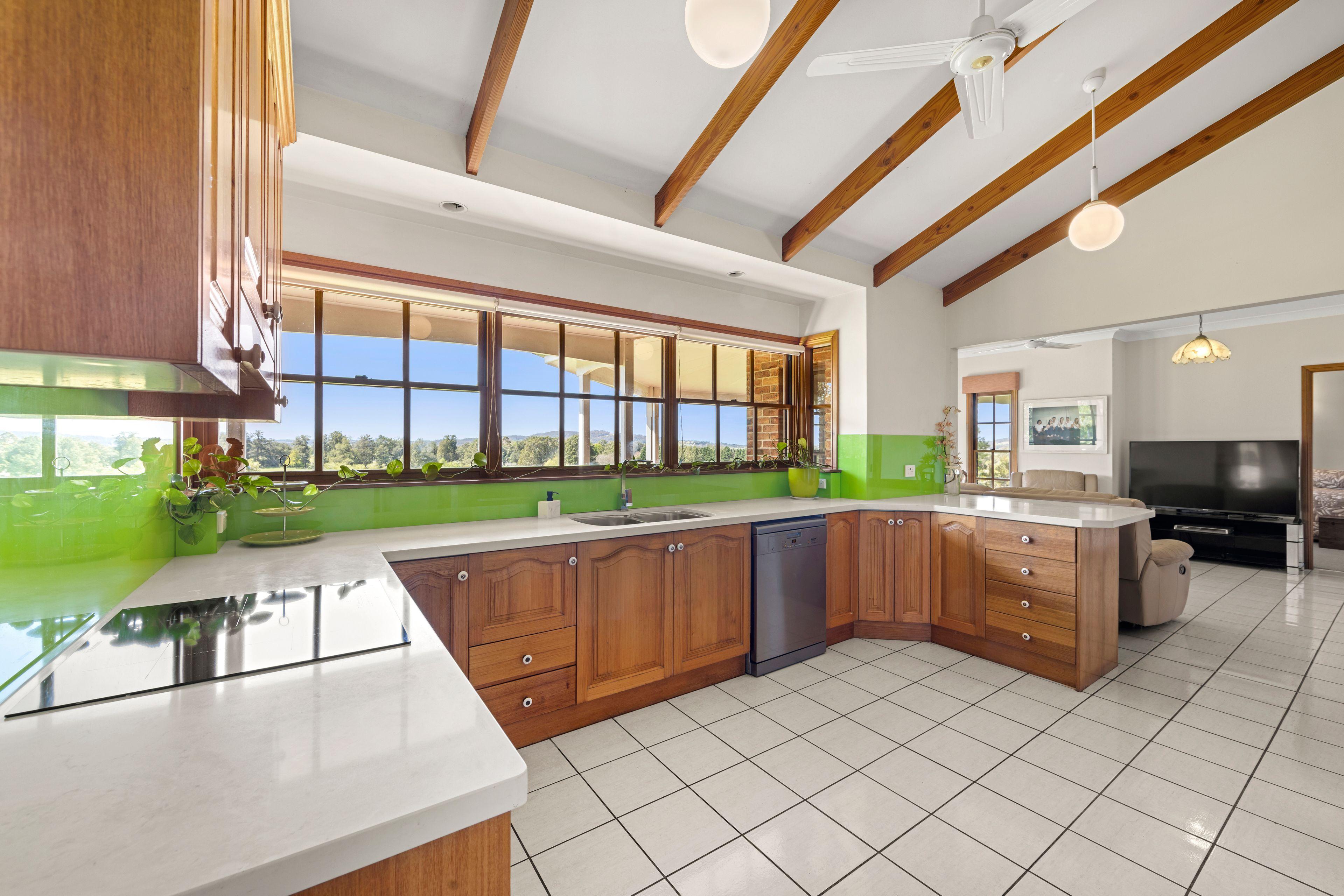 Country Comfort With Views