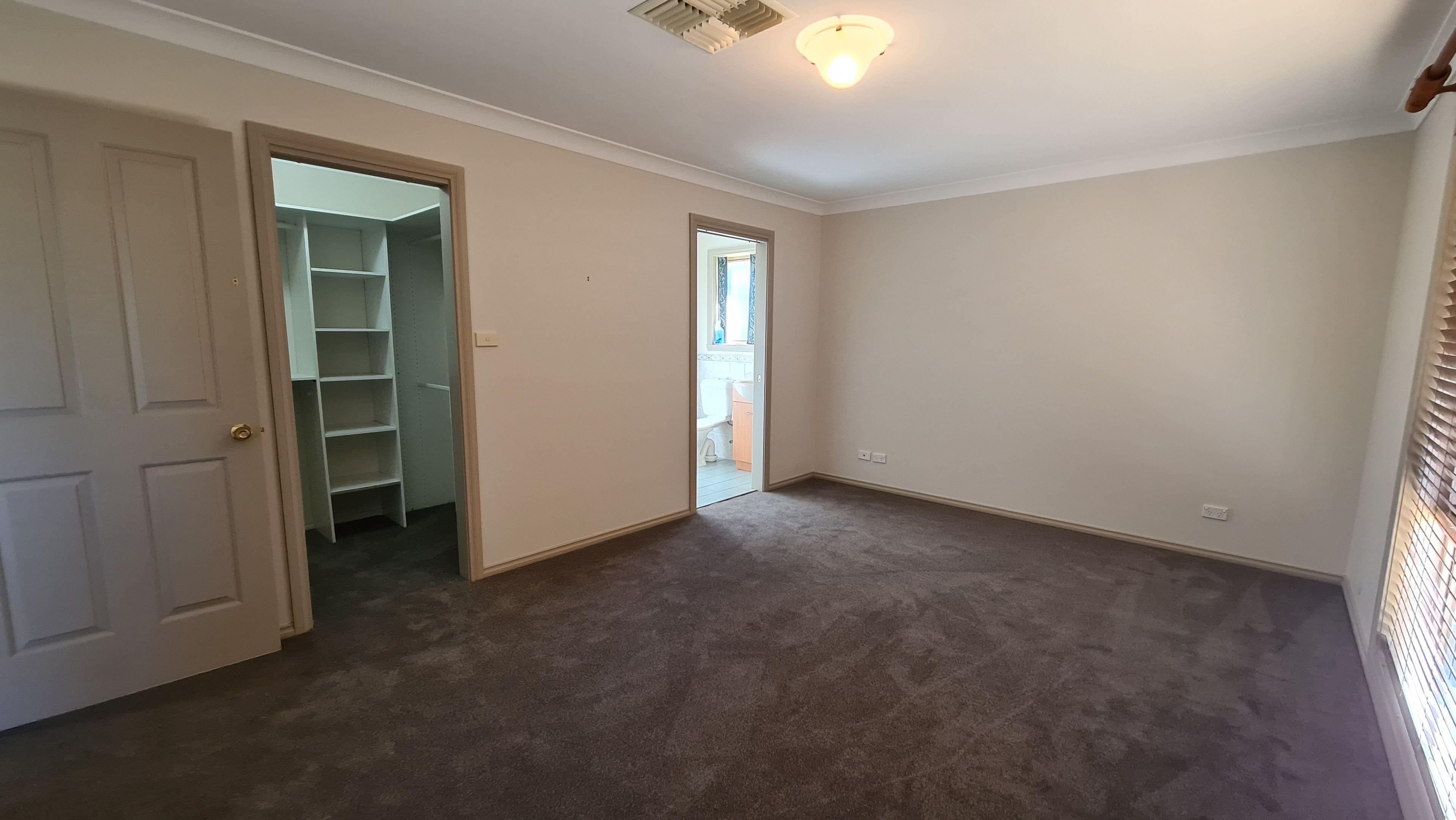 Ray White Real Estate Parkes