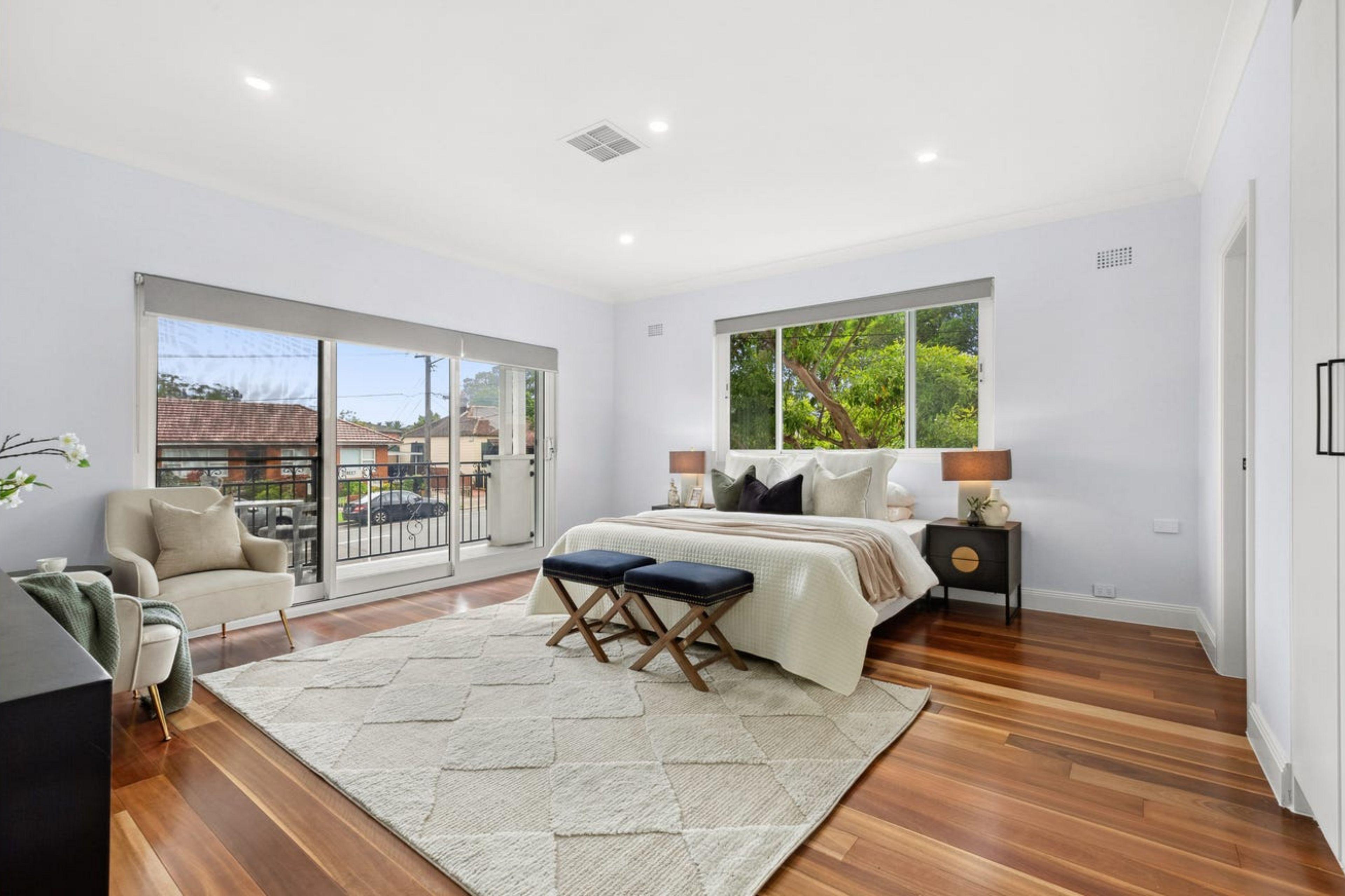 Grand Seven-Bedroom Family Home in a Blue-Chip Location