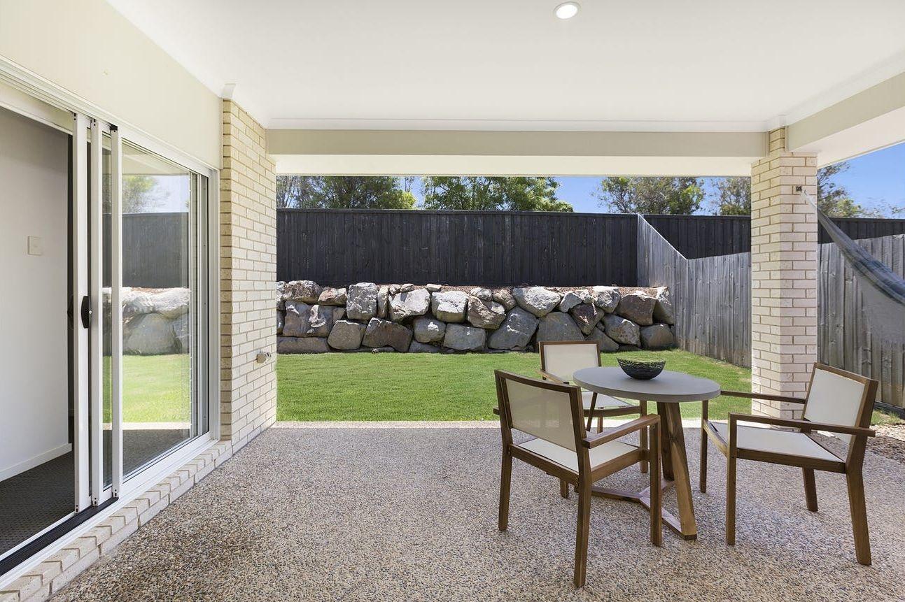 Stunning Home in North Lakes