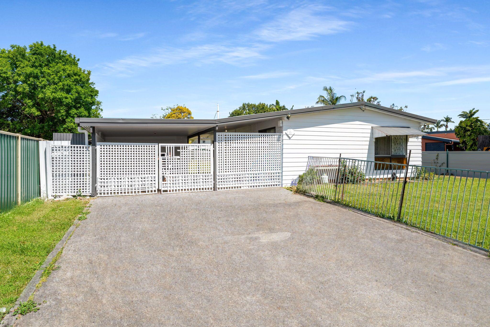 Prop-GPT: House: QLD Marsden, QLD 4132 Home For Rent