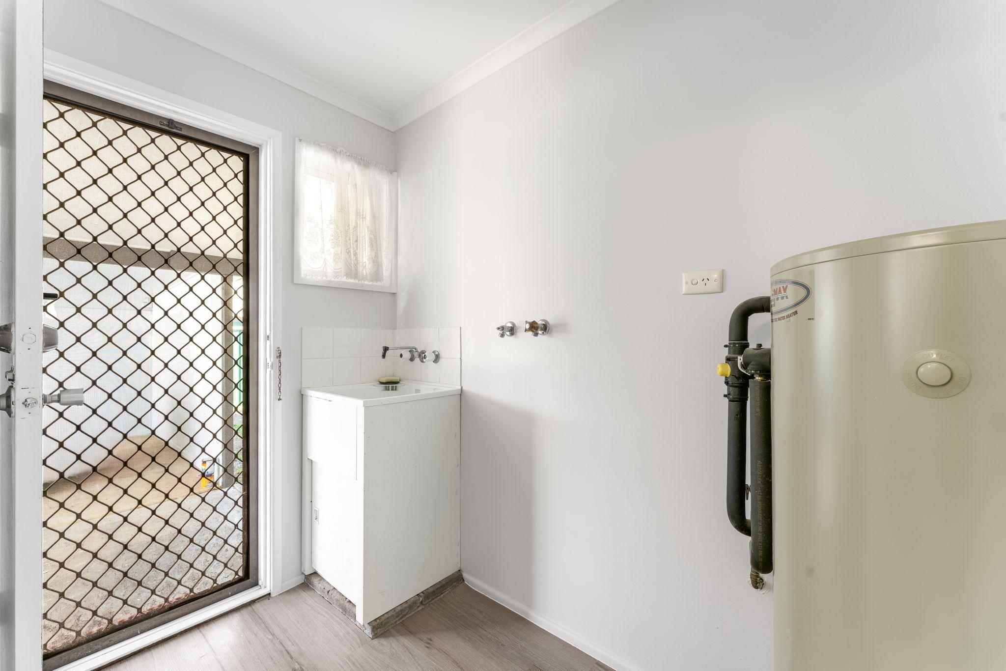 Newly renovated family in Marsden!