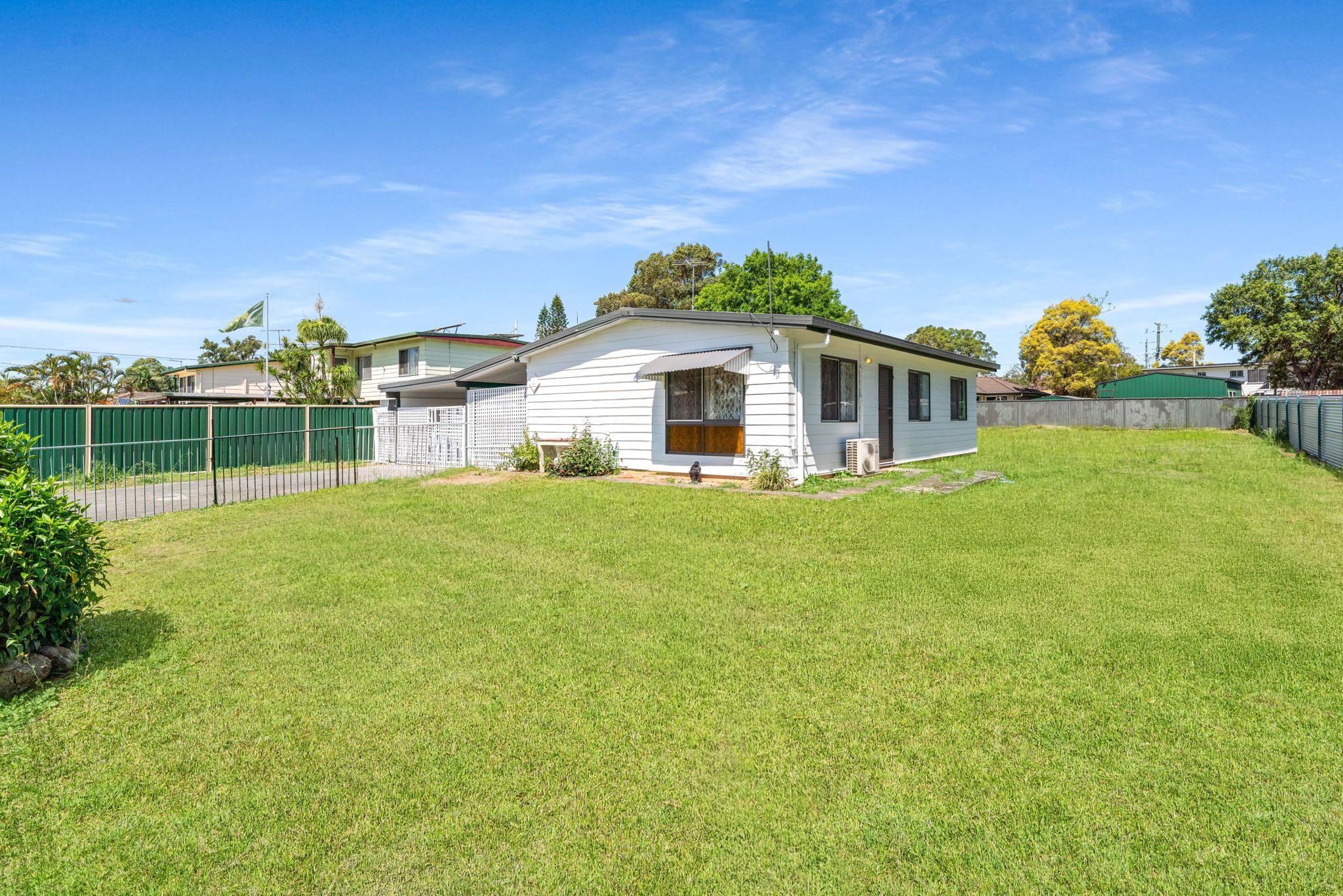 Newly renovated family in Marsden!