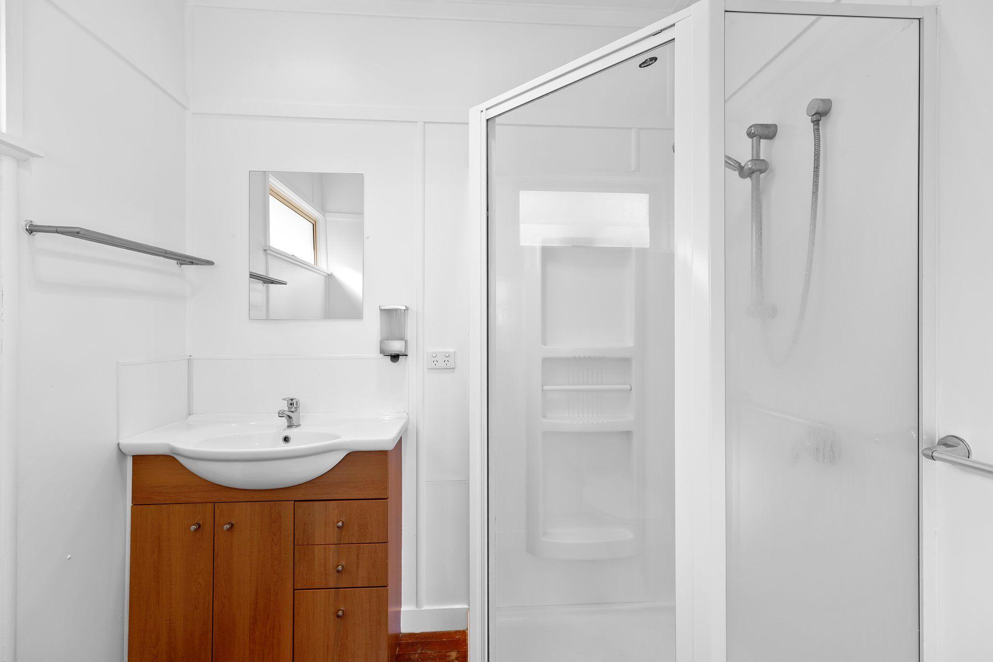 Picture perfect | Pool & Garden Maintenance Included!