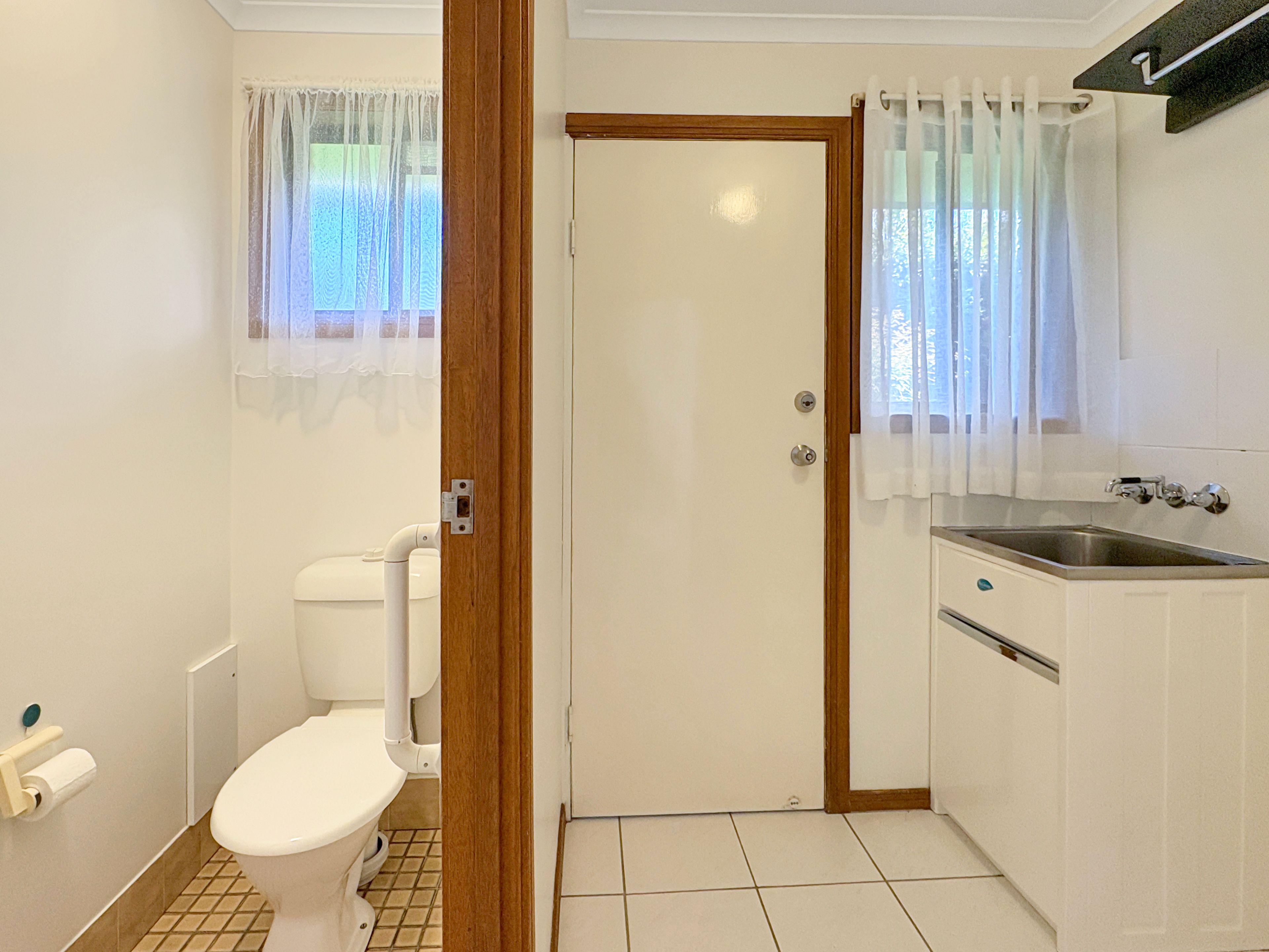 House Sized Duplex with a large yard!