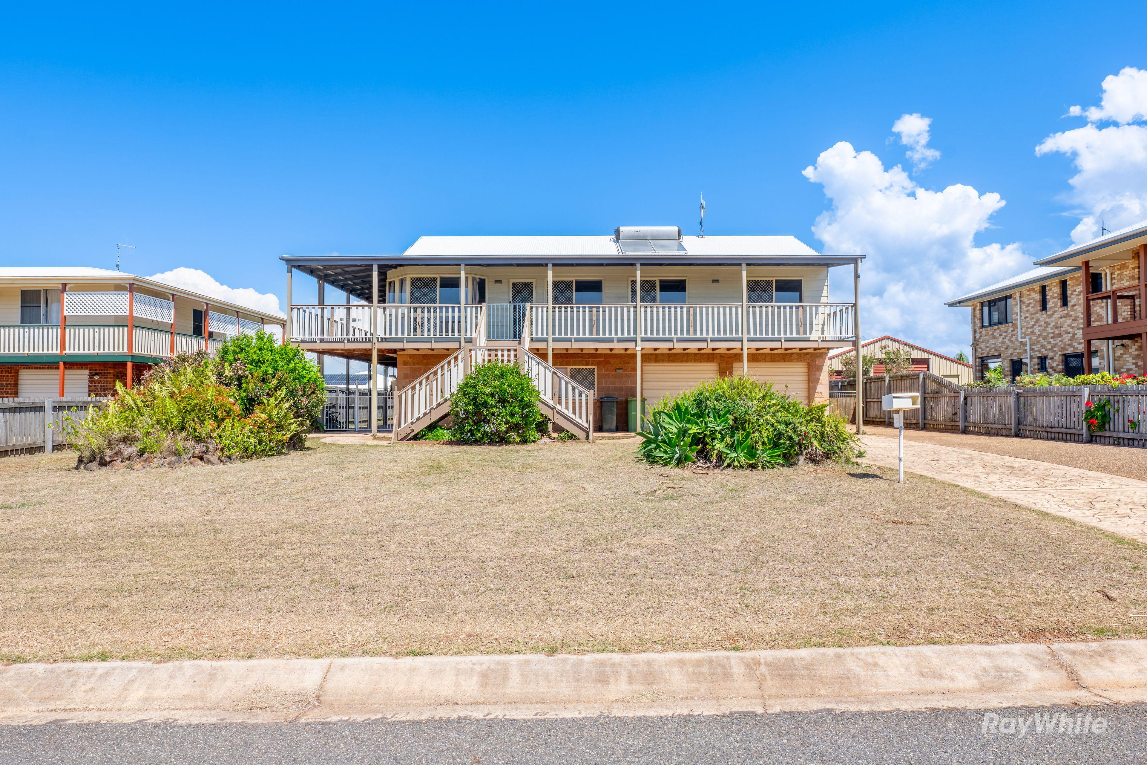 Two Storey Family Home with Ocean Views