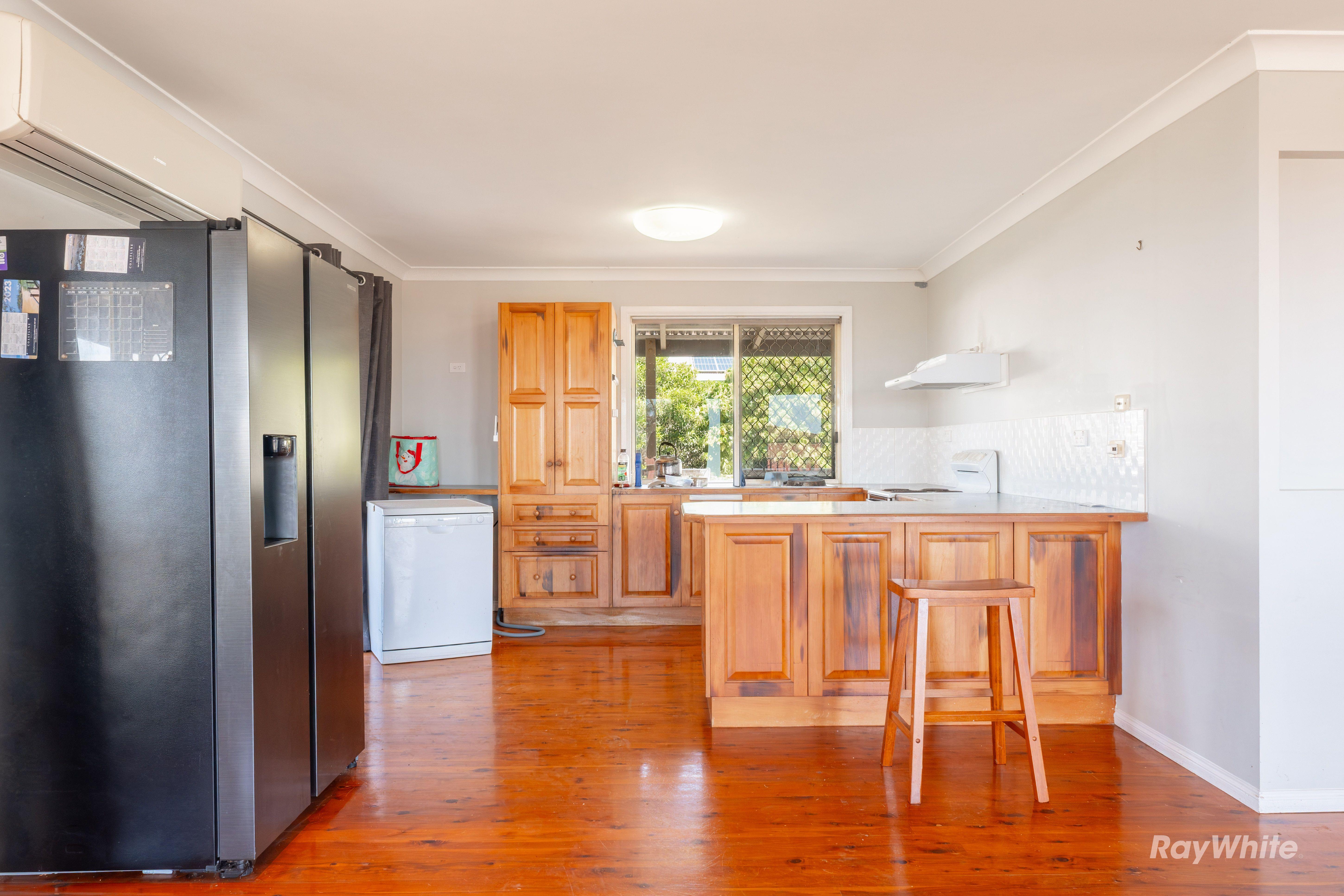 Two Storey Family Home with Ocean Views
