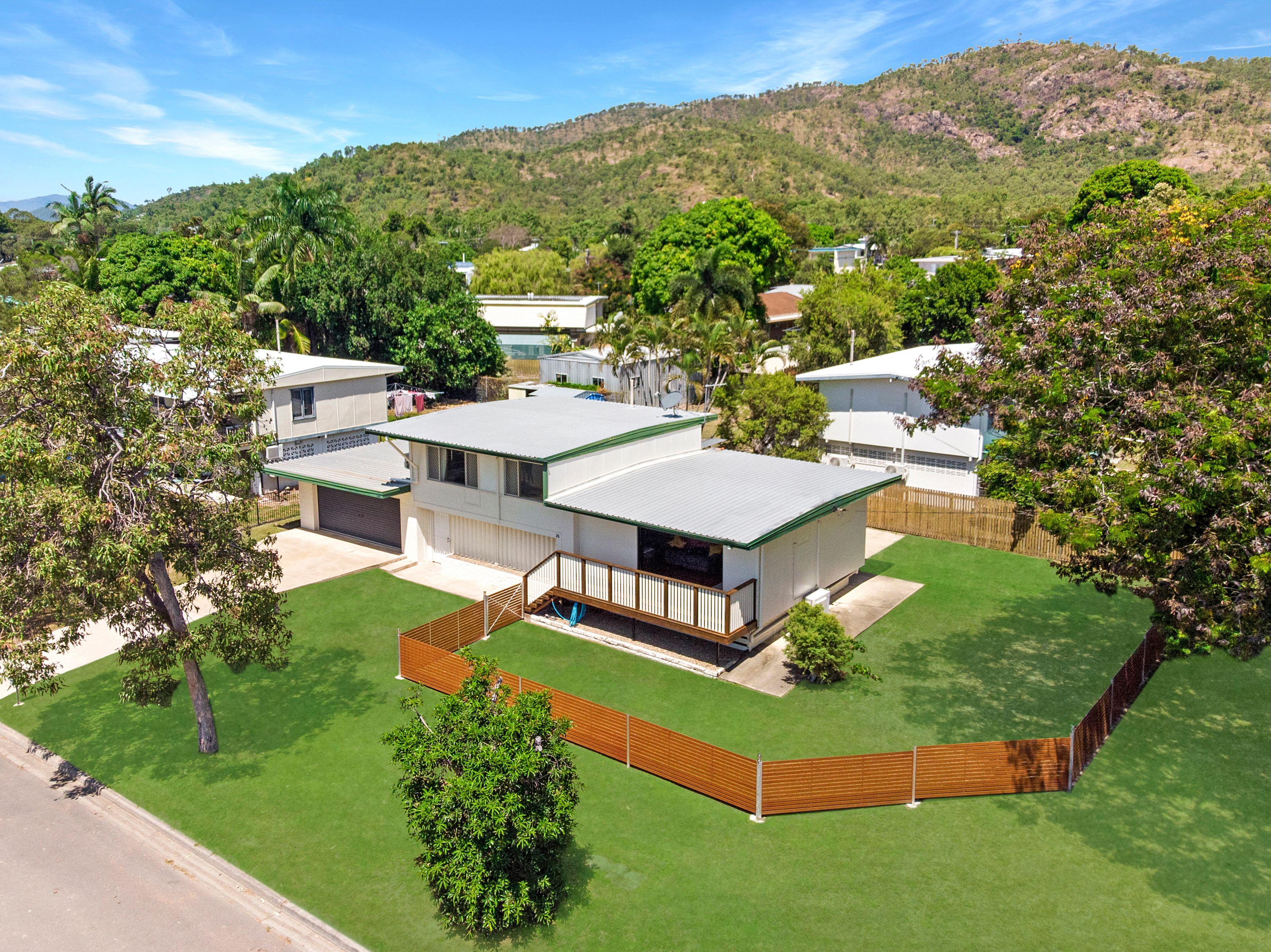 Prop-GPT: House: QLD Wulguru, QLD 4811 Home For Rent