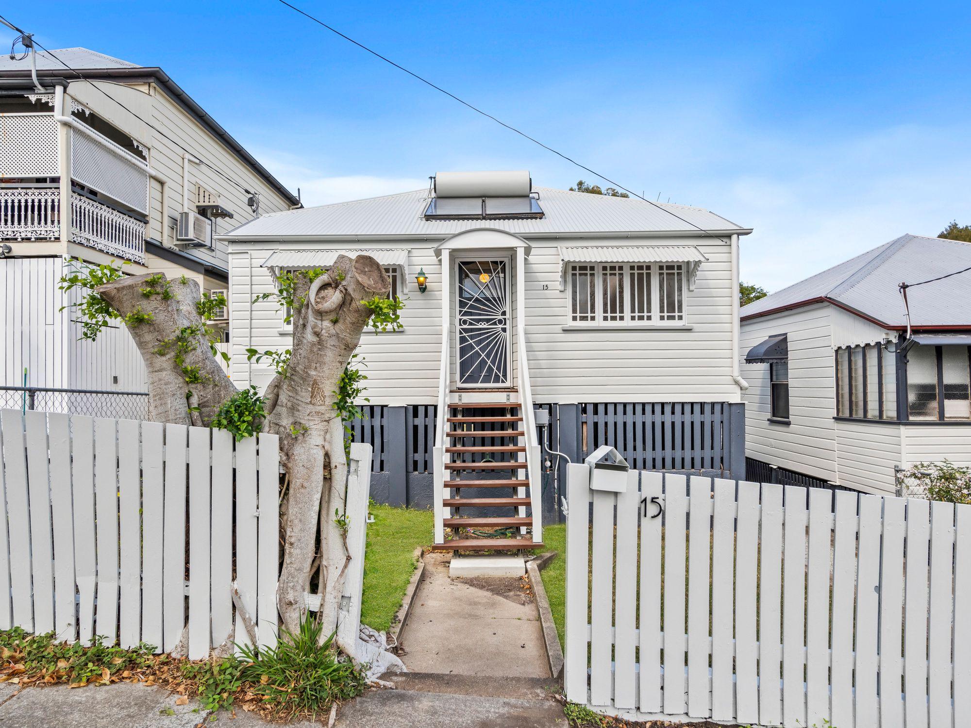 Prop-GPT: House: QLD West End, QLD 4101 Home For Rent