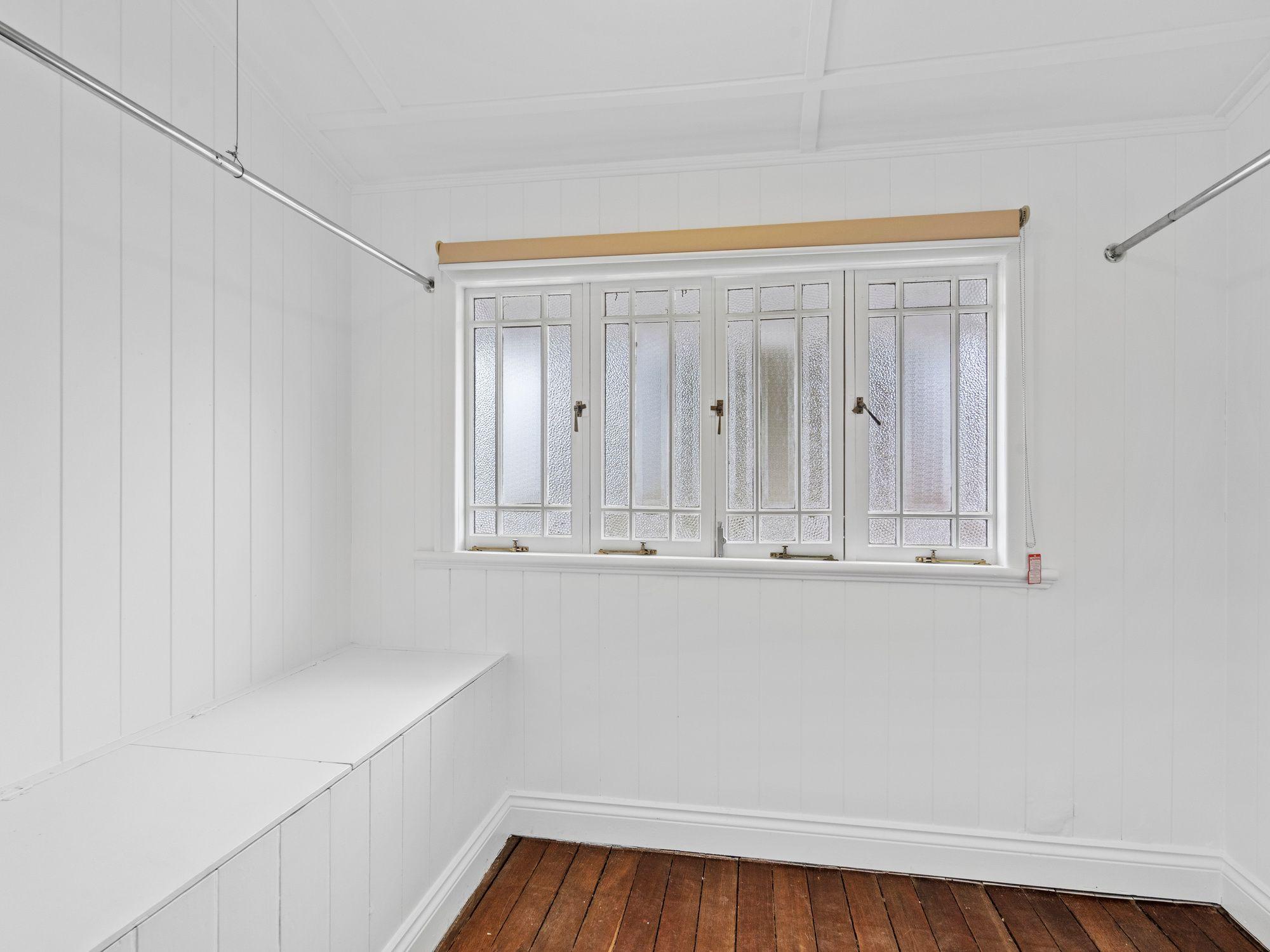 Charming Fully Renovated Queenslander - 3 Bedrooms