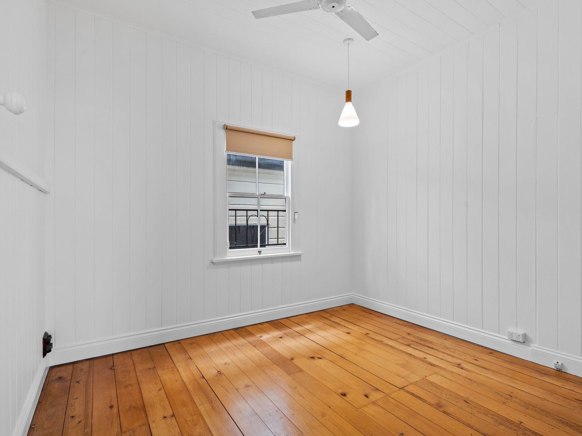 Charming Fully Renovated Queenslander - 3 Bedrooms