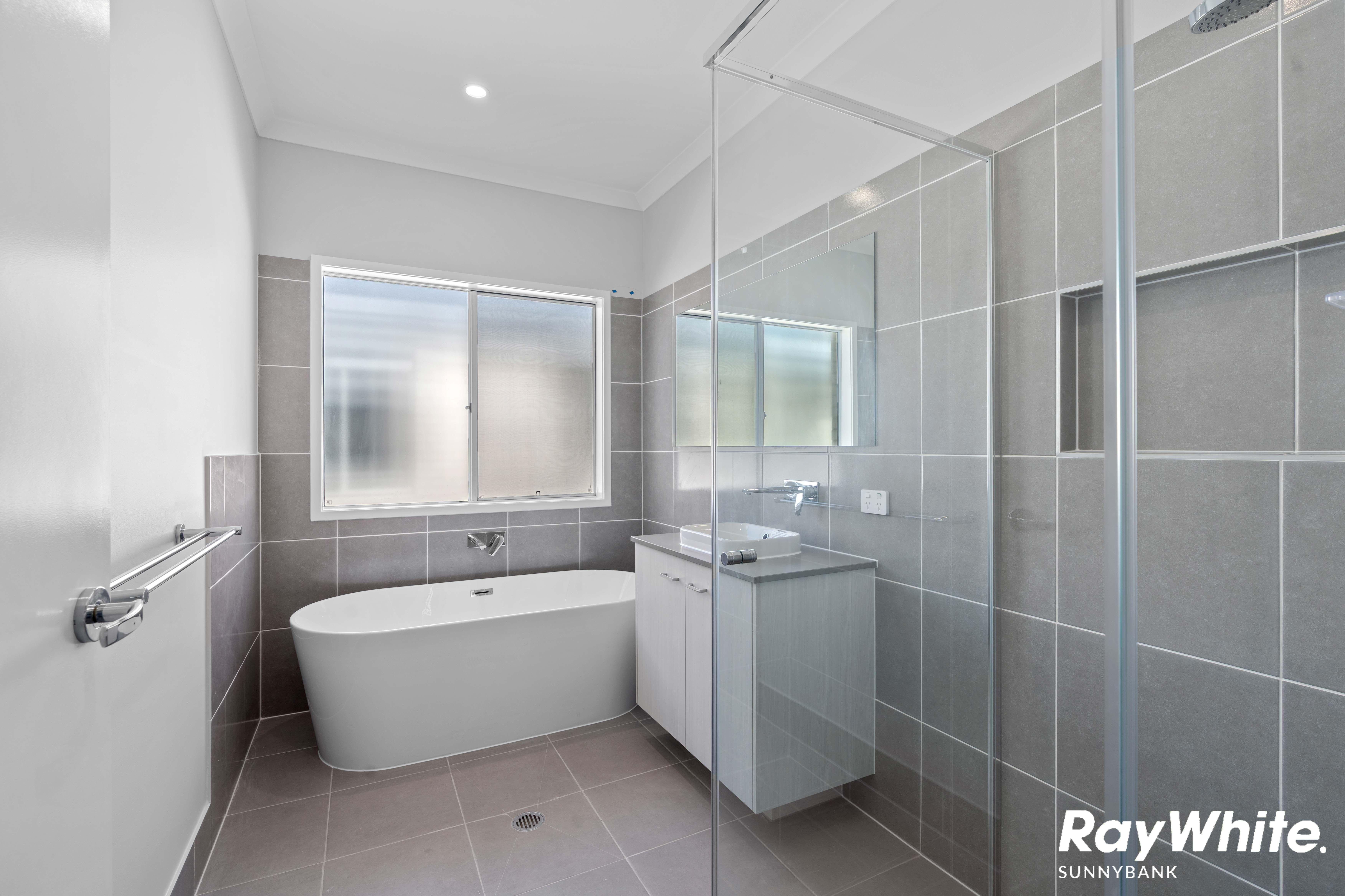 Spacious Family Living with Ducted Aircon