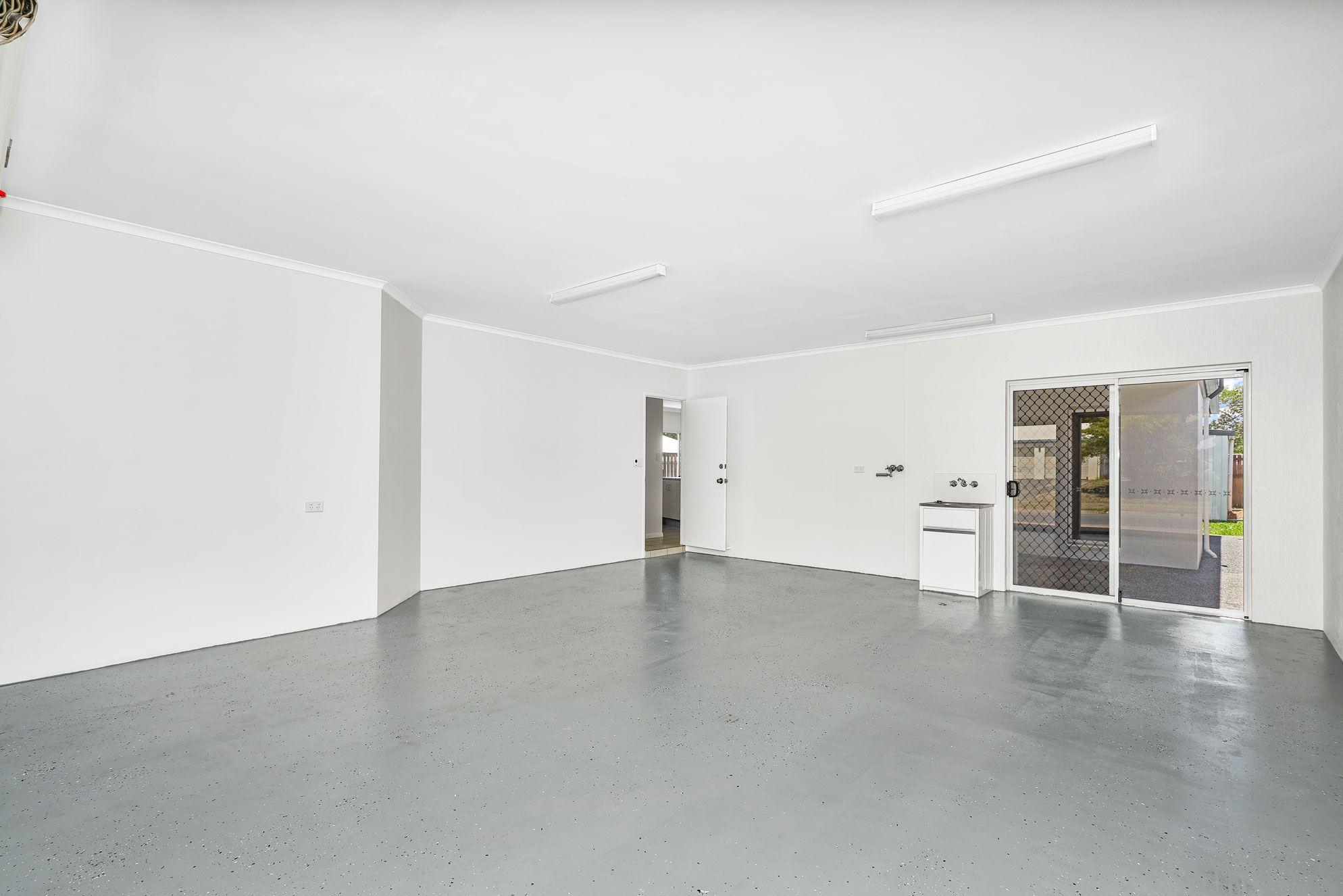 3 Bedroom with Shed - $650 Week