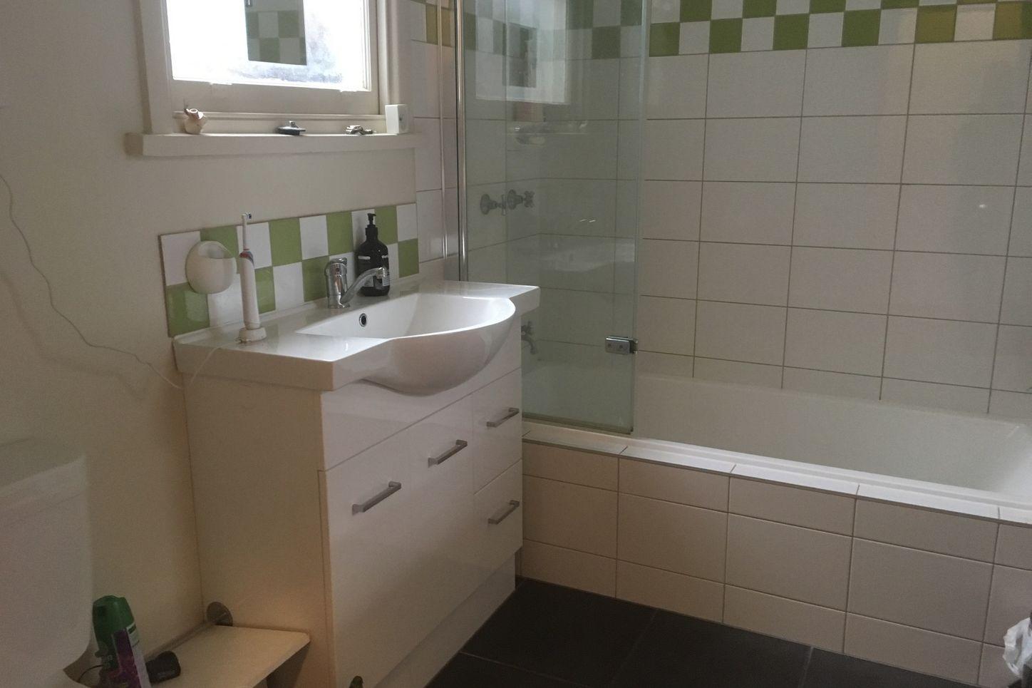 123 Separation Street, Bell Park, VIC 3215 - House for Rent - harcourts.net